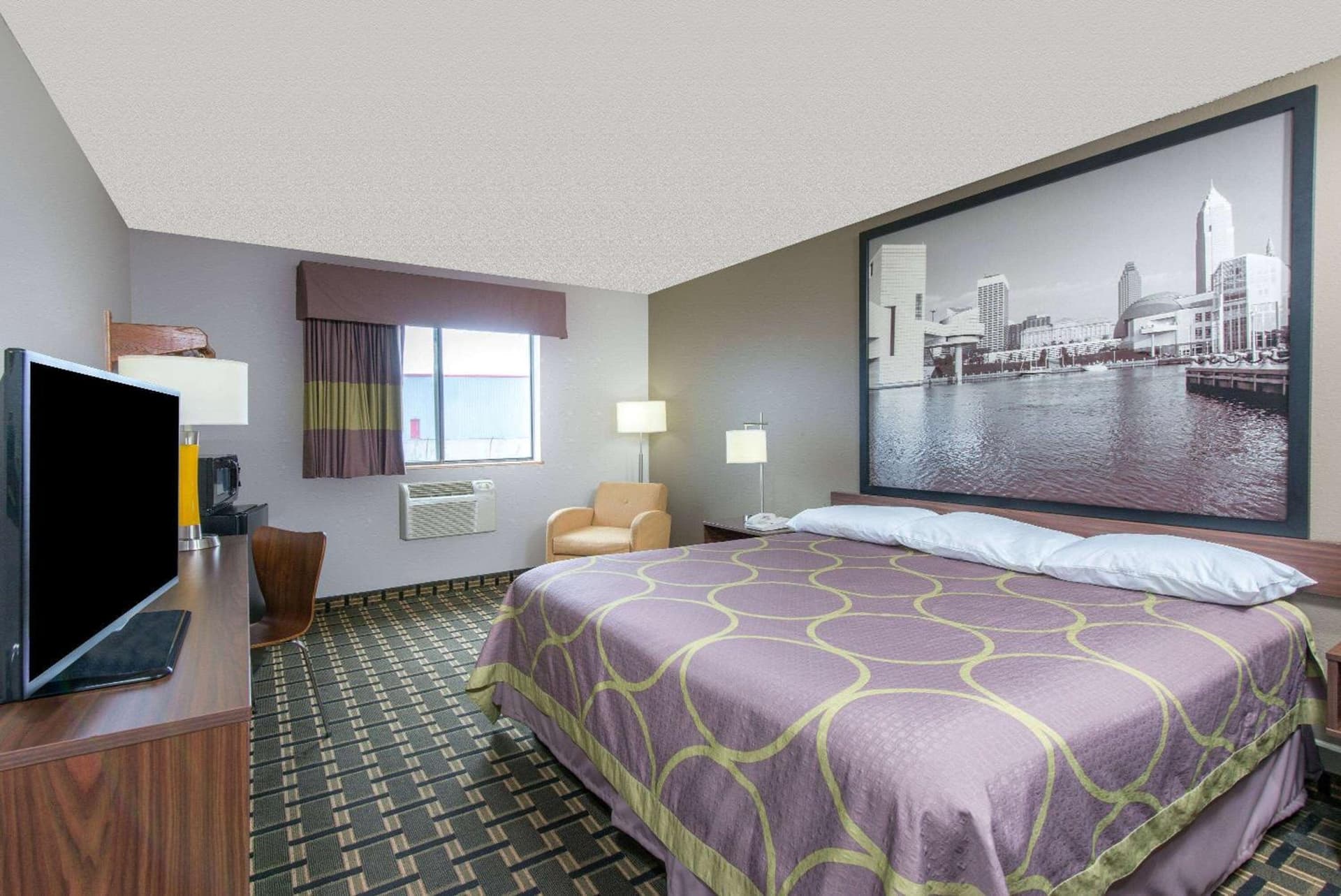 Super 8 by Wyndham Youngstown/Austintown interior in Youngstown, OH — gallery photo 2