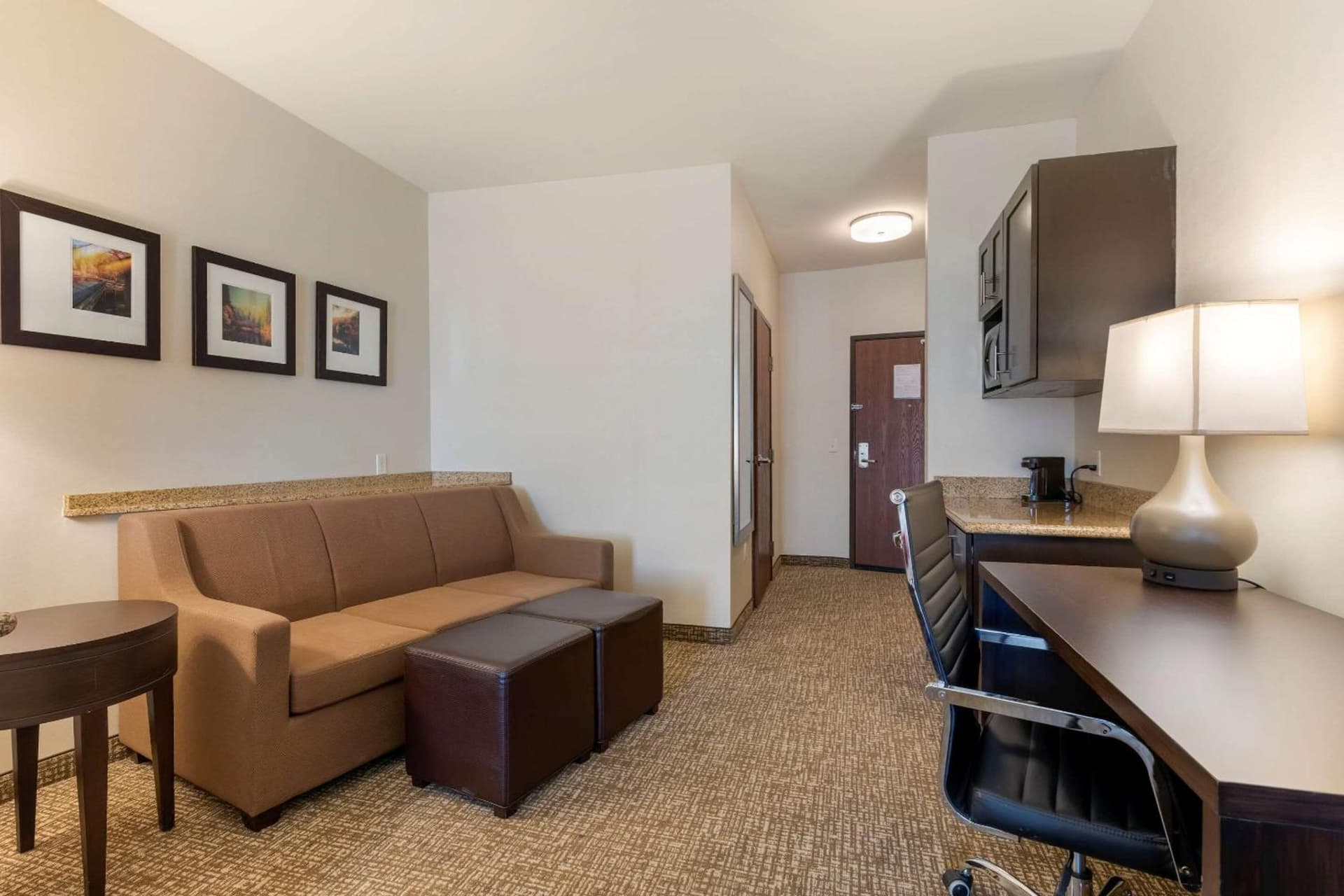 Comfort Suites Ontario Airport Convention Center gallery photo in Ontario, CA — image 24