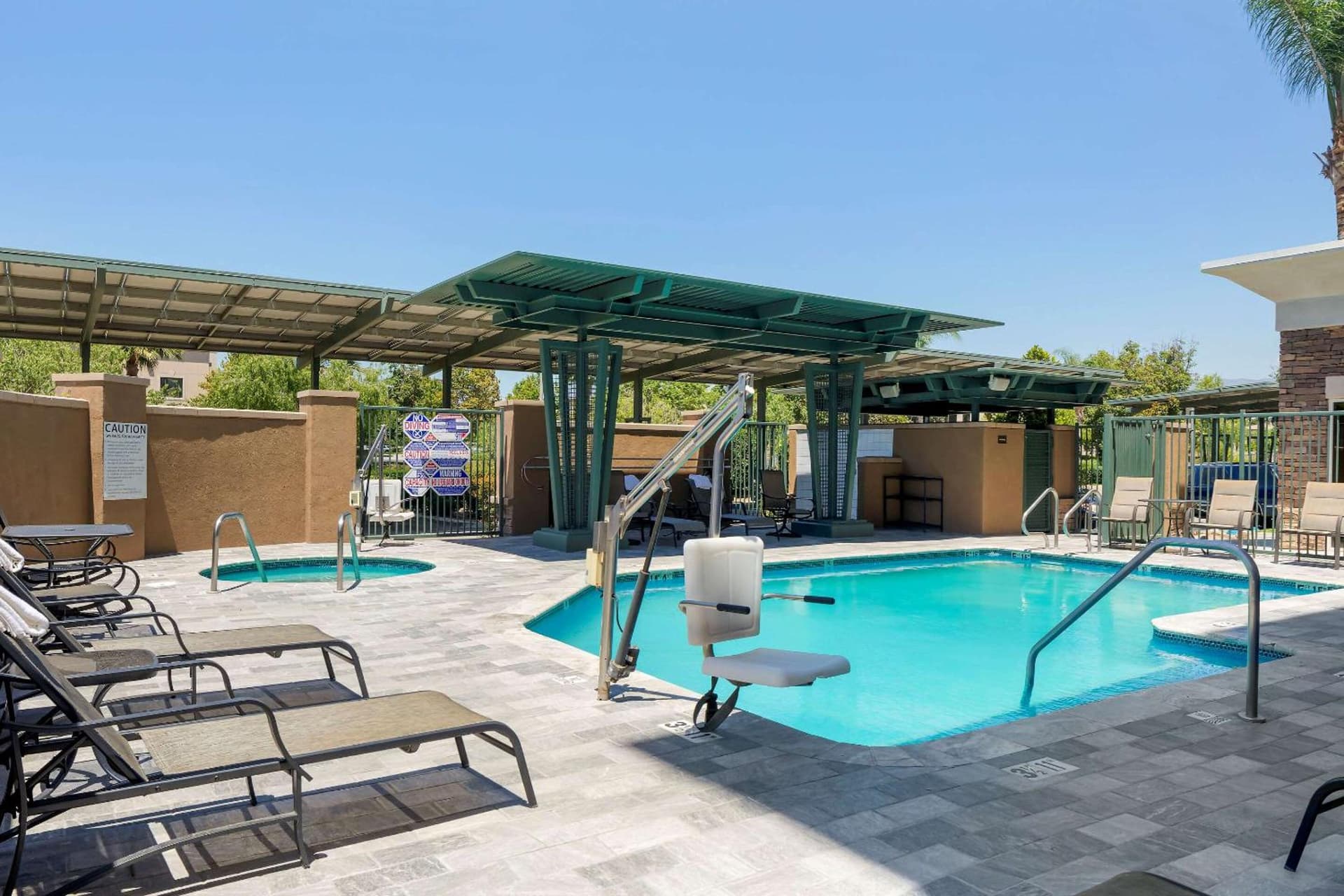Comfort Suites Ontario Airport Convention Center gallery photo in Ontario, CA — image 23