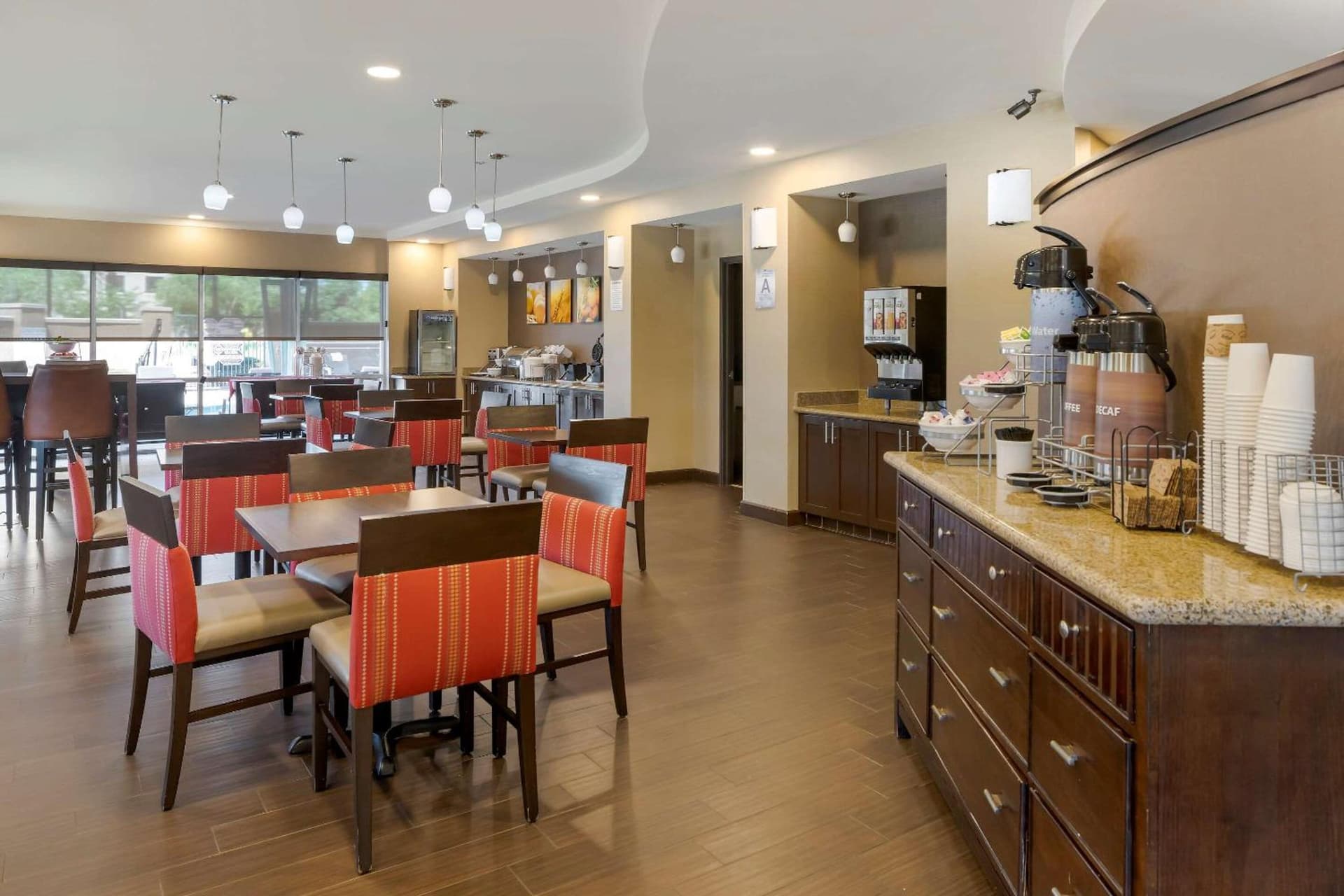 Comfort Suites Ontario Airport Convention Center gallery photo in Ontario, CA — image 5