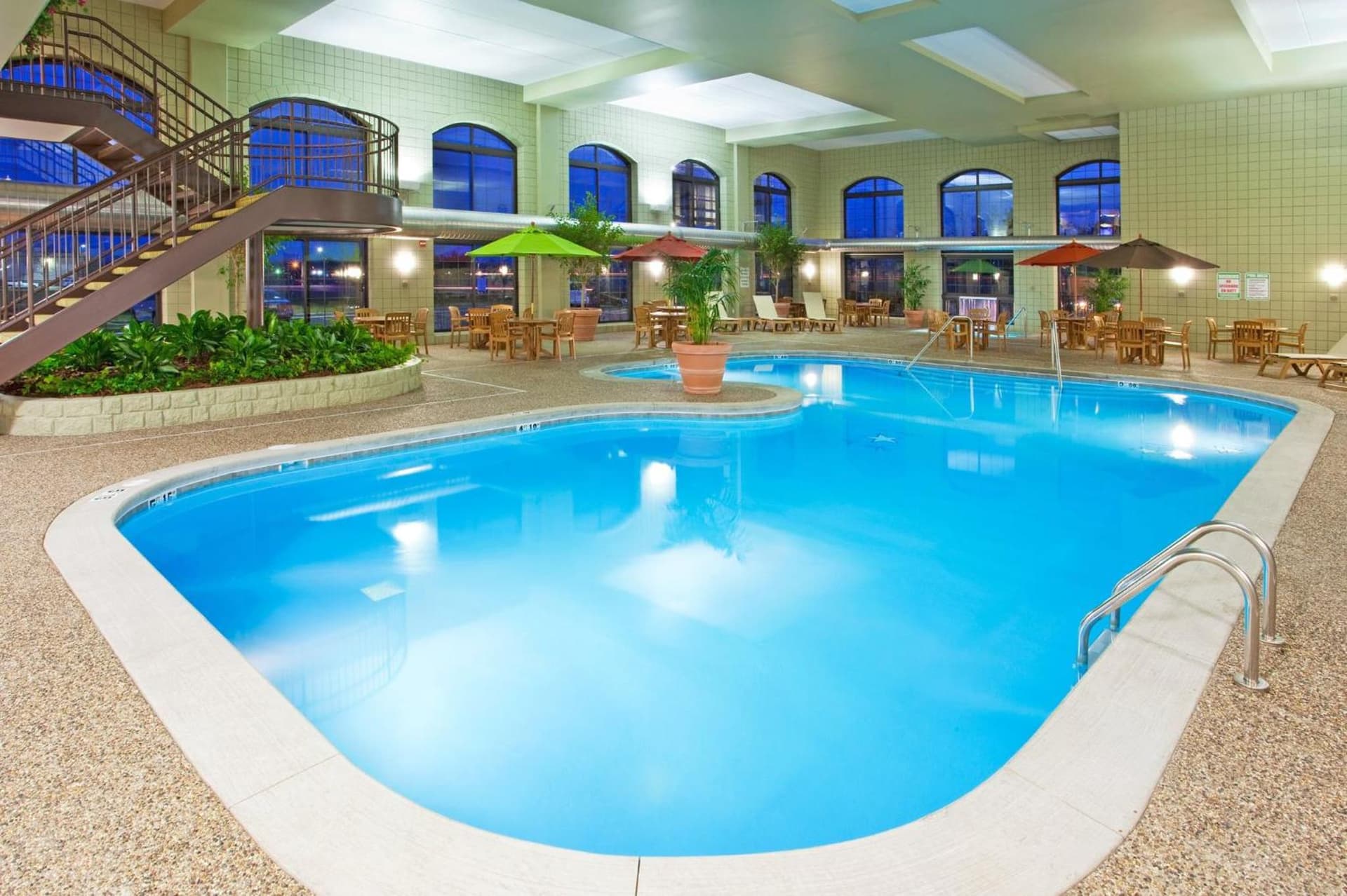Holiday Inn Midland by IHG interior in Midland, MI — gallery photo 2