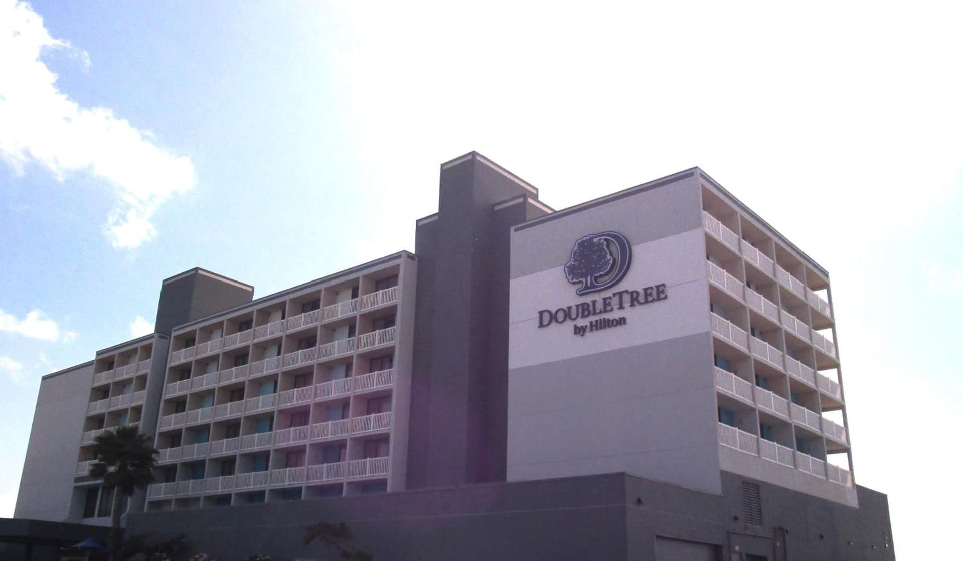 DoubleTree by Hilton Corpus Christi Beachfront gallery photo in Corpus Christi, TX — image 97