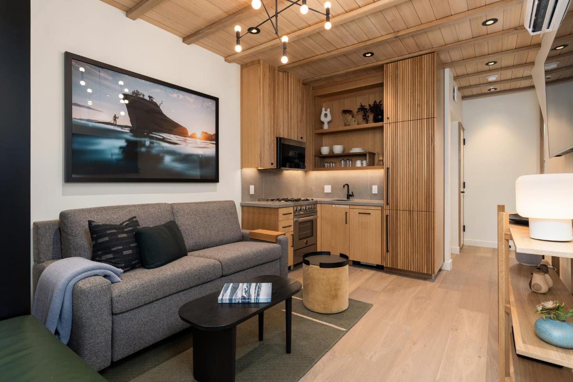 Desolation Hotel property views in South Lake Tahoe, CA — gallery photo 3