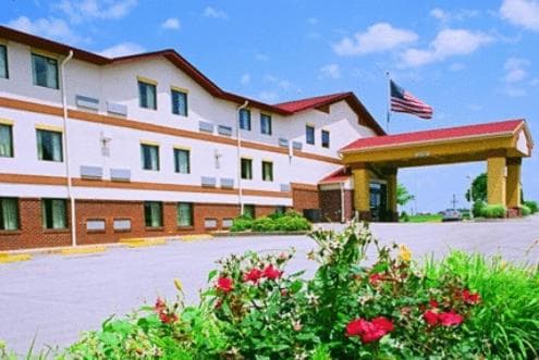 Americas Best Value Inn St. Louis / South featured exterior or lobby in Saint Louis, MO — similar hotel