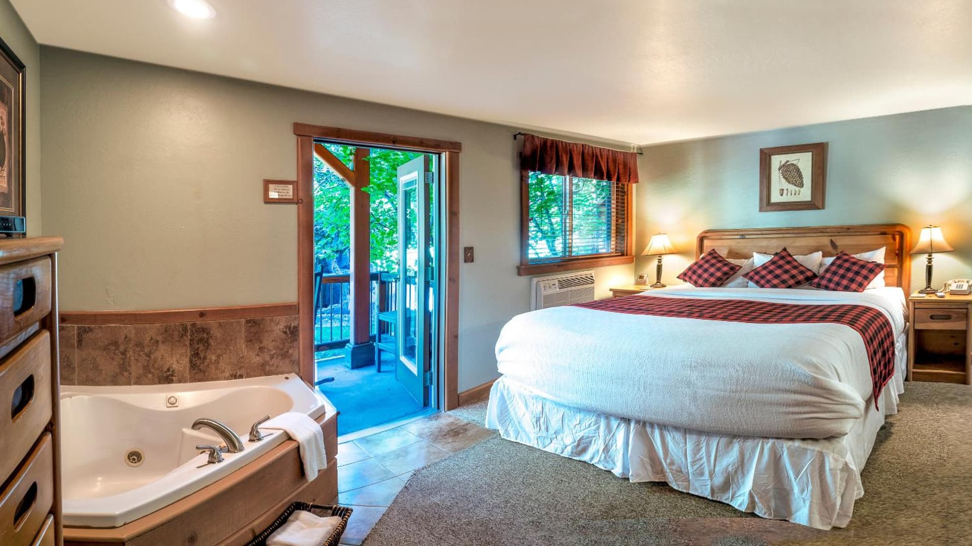 Callahan's Mountain Lodge gallery photo in Ashland, OR — image 25
