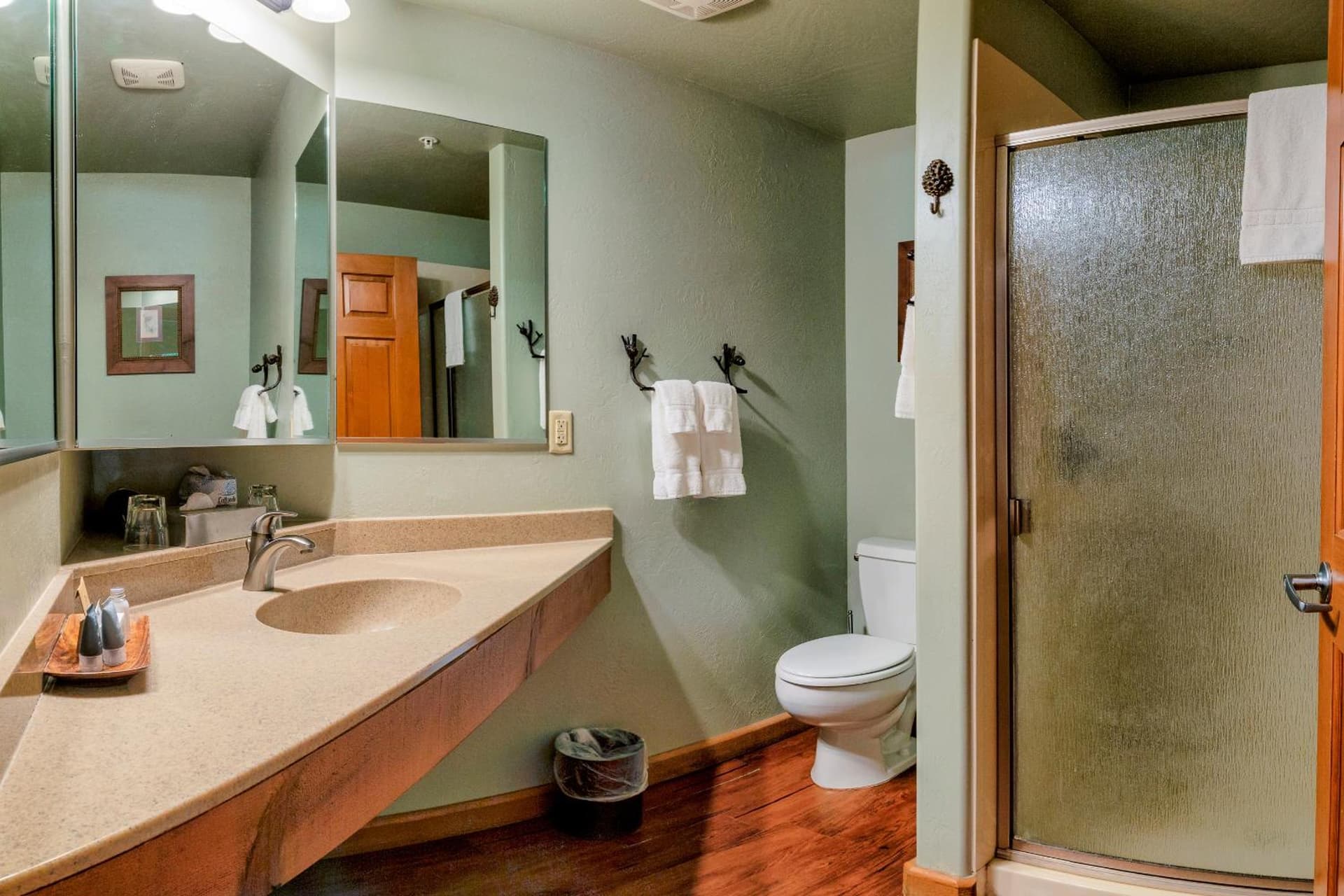 Callahan's Mountain Lodge gallery photo in Ashland, OR — image 43