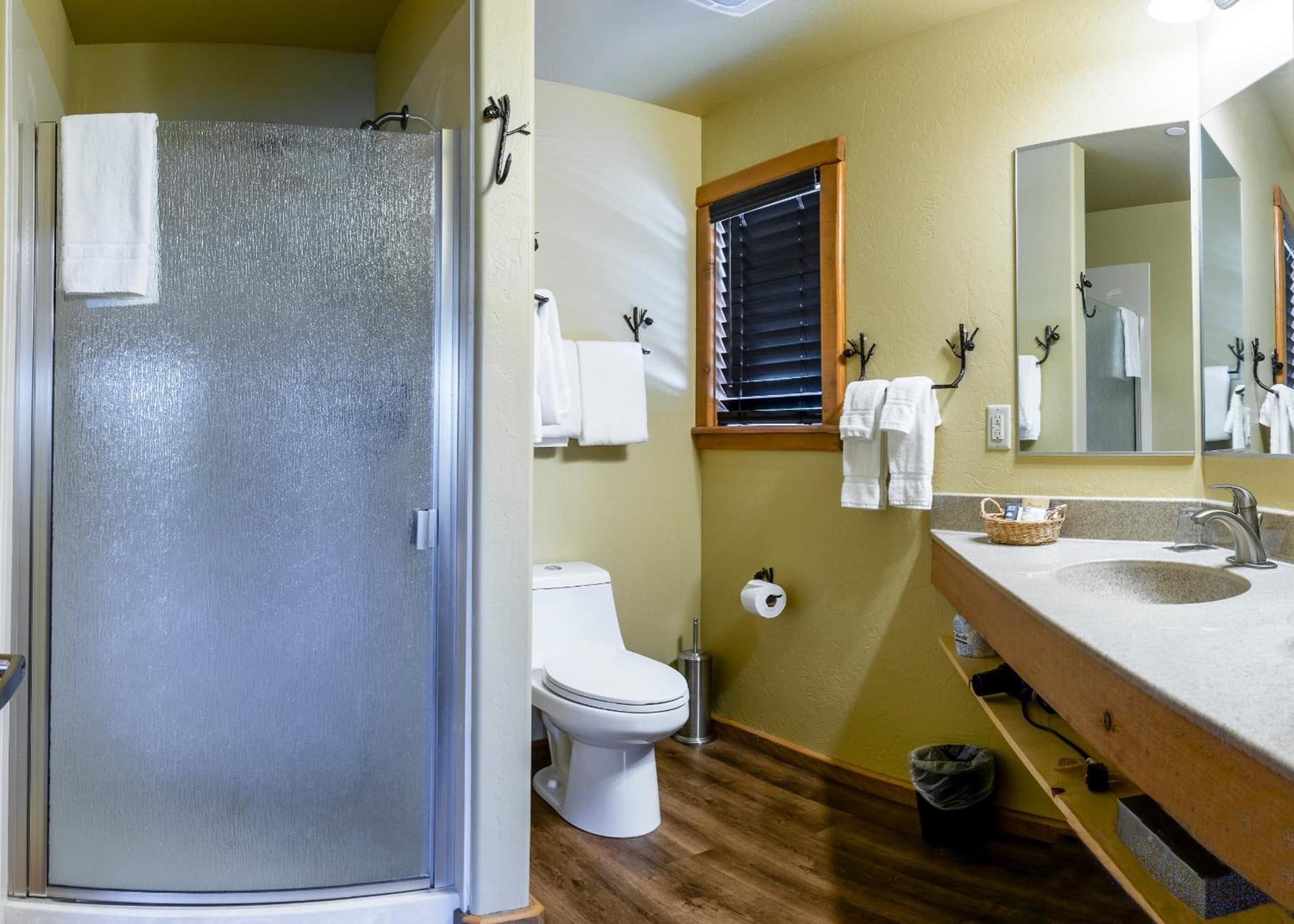 Callahan's Mountain Lodge gallery photo in Ashland, OR — image 9