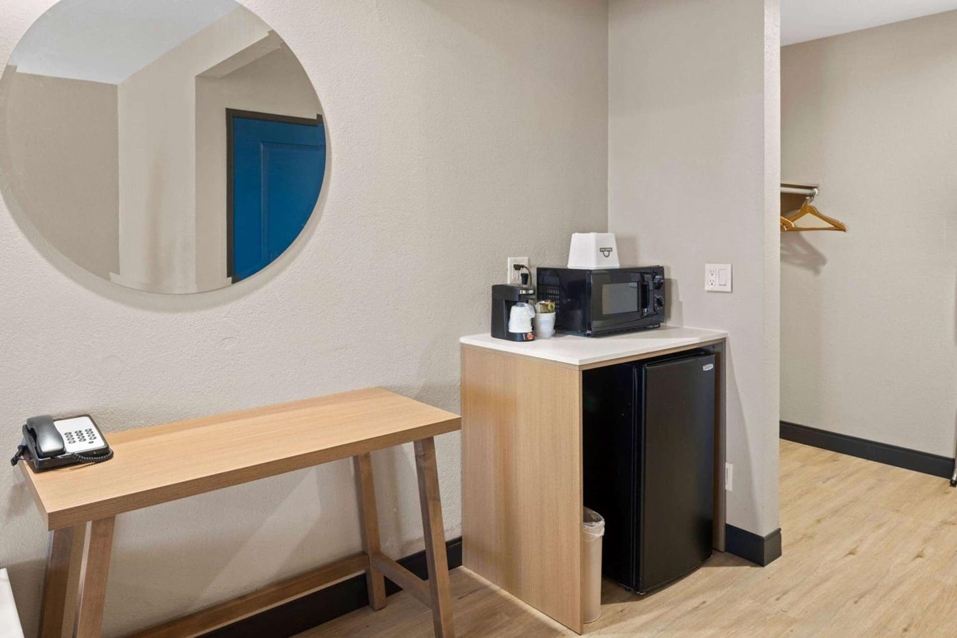 Days Inn by Wyndham San Diego-East/El Cajon gallery photo in El Cajon, CA — image 35