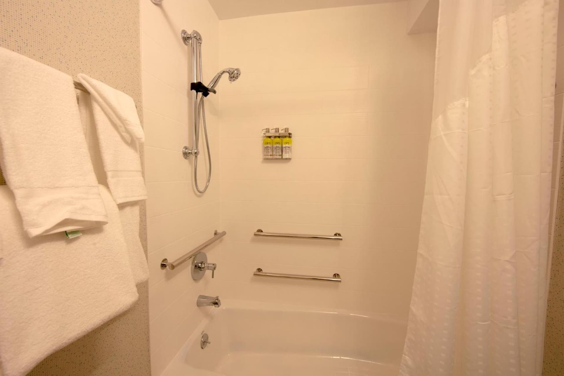 Holiday Inn Express Athens - University Area by IHG gallery photo in Athens, GA — image 30