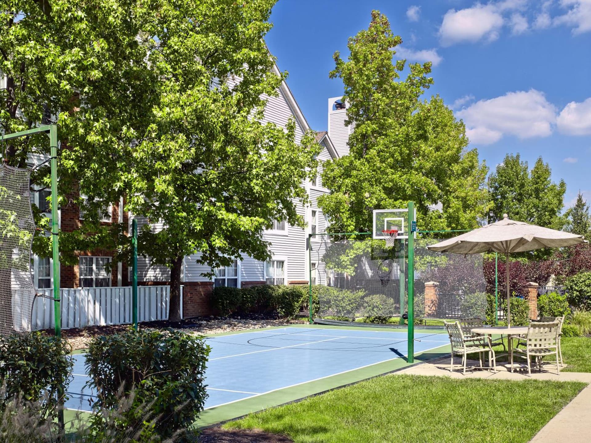 Sonesta Simply Suites Cleveland Westlake gallery photo in Westlake, OH — image 8