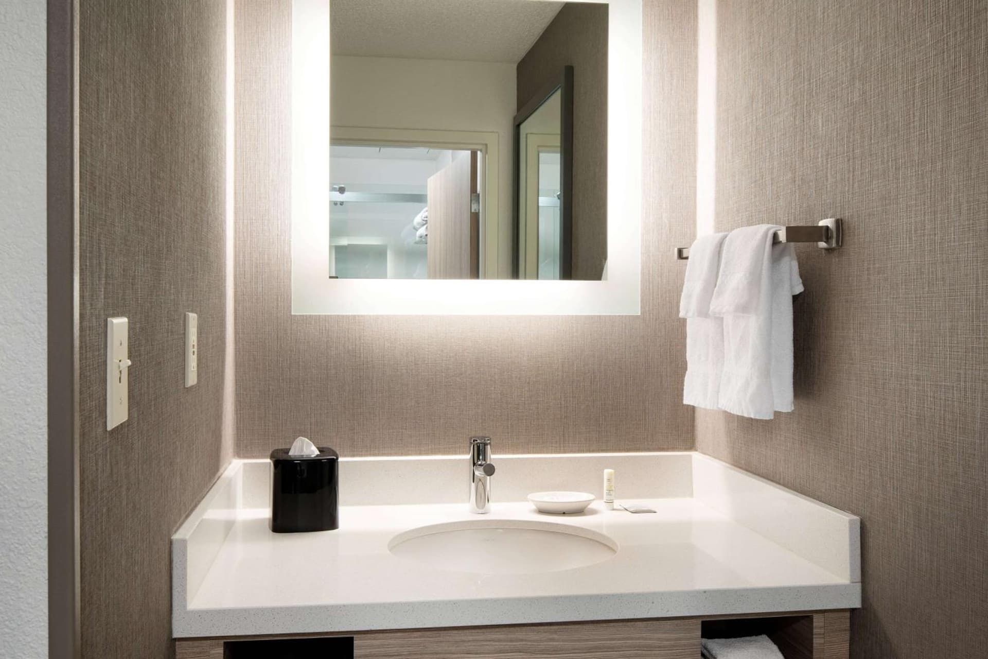 Sonesta Select Seattle Renton Suites gallery photo in Renton, WA — image 15
