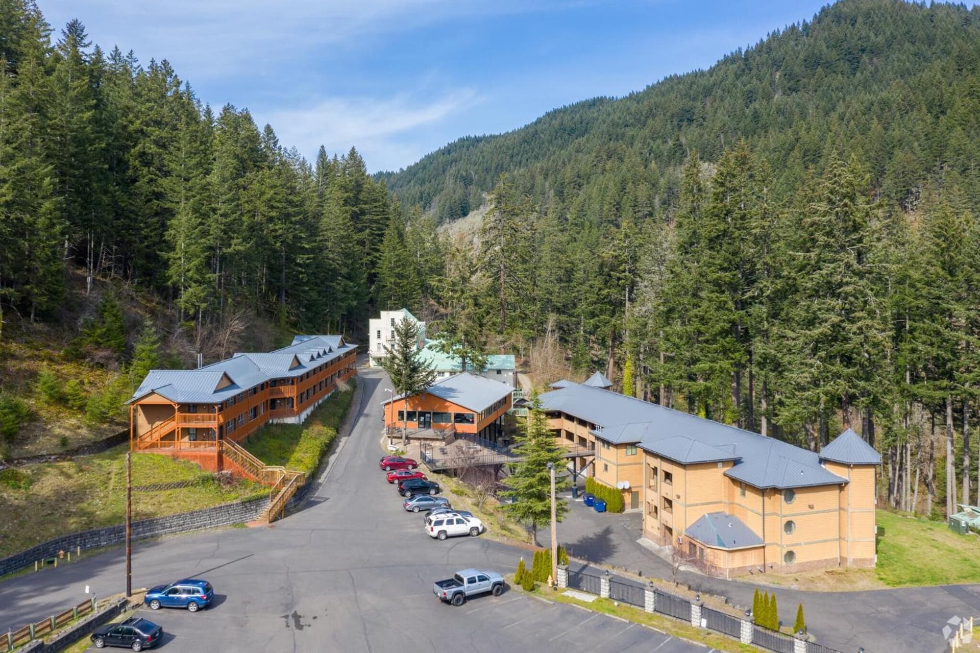Carson Hot Springs Resort & Spa featured exterior or lobby in Carson, WA — similar hotel
