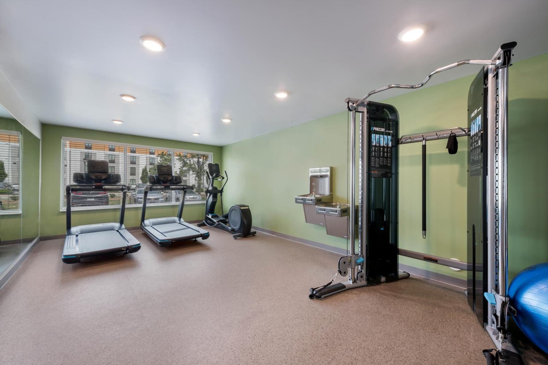 WoodSpring Suites Concord-Charlotte Speedway gallery photo in Concord, NC — image 35