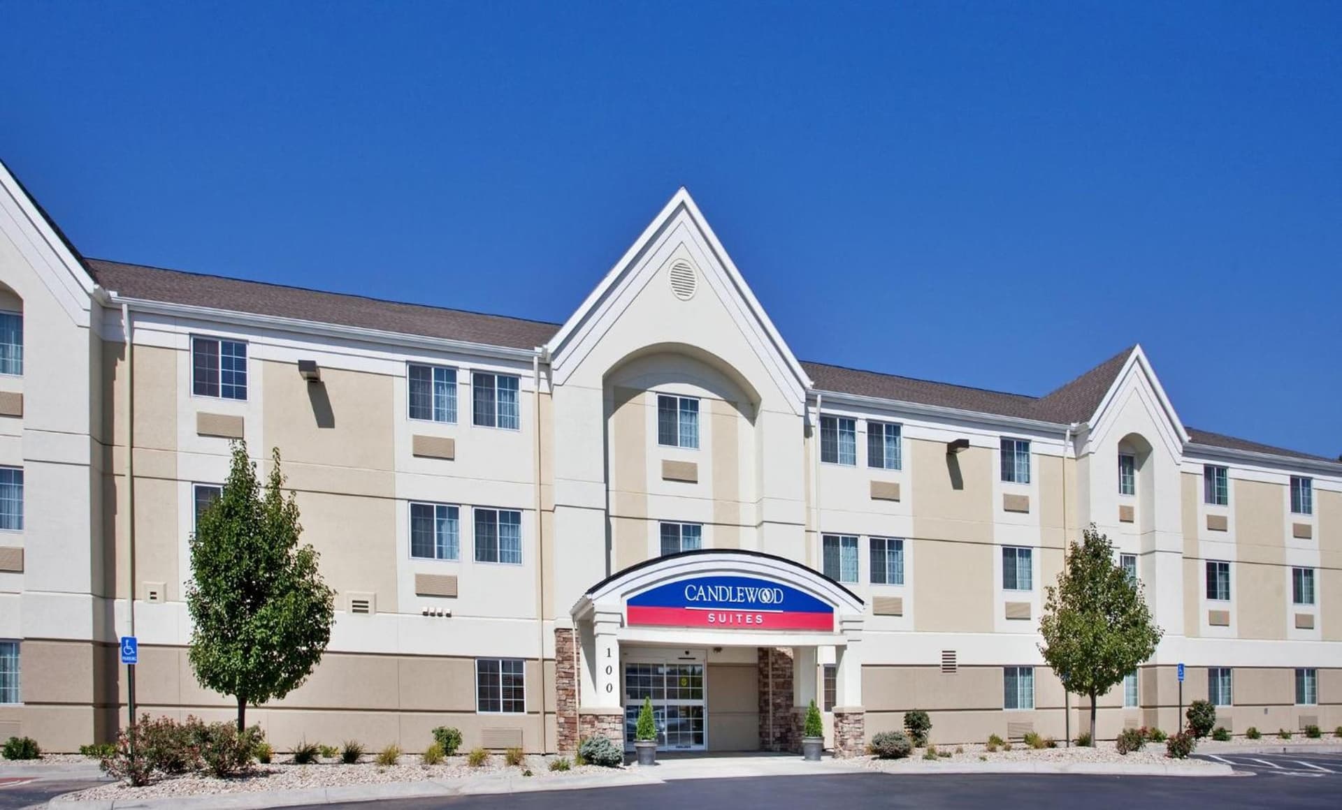 Candlewood Suites Junction City - Ft. Riley by IHG featured exterior or lobby in Junction City, KS — similar hotel