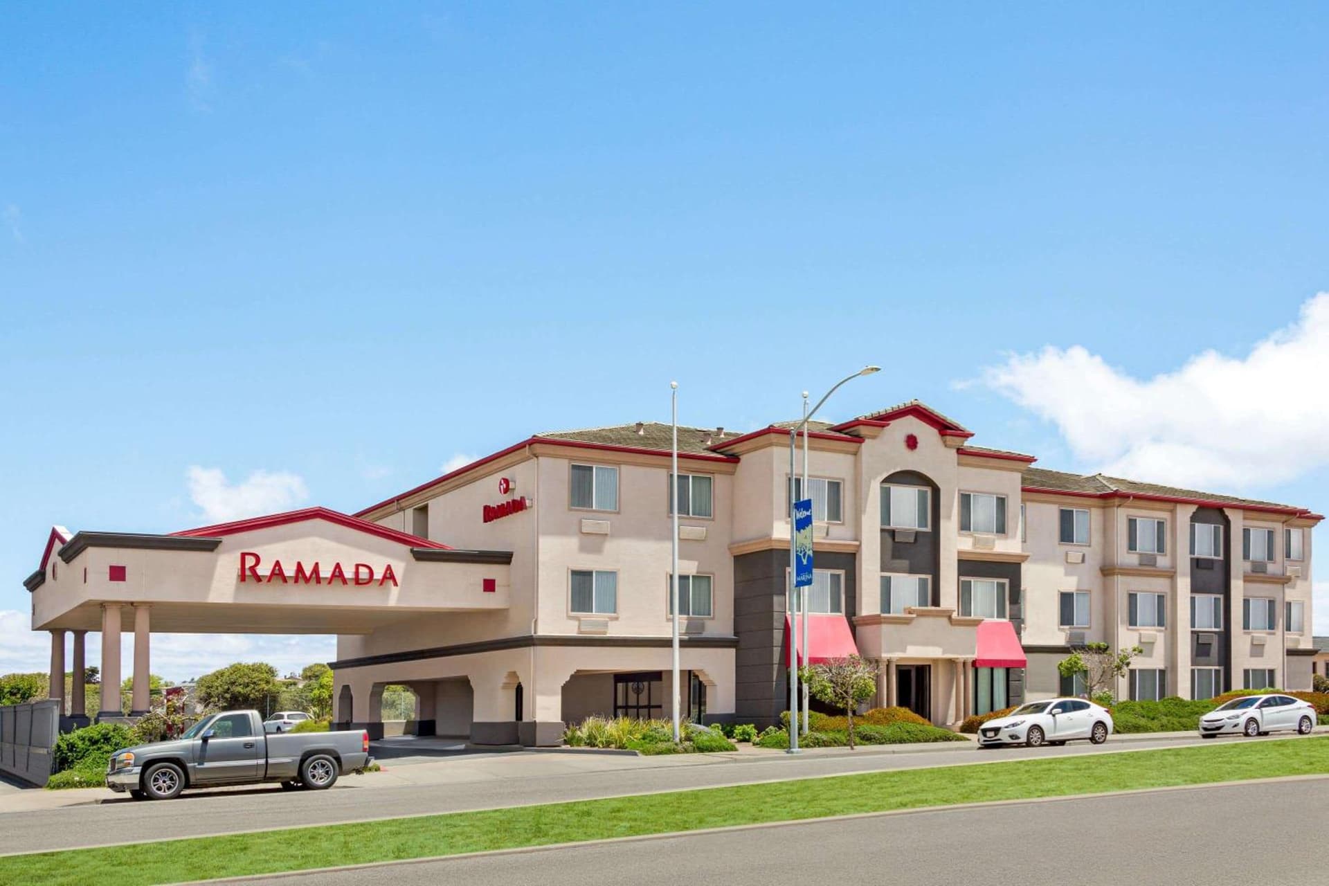 Ramada by Wyndham Marina interior in Marina, CA — gallery photo 2