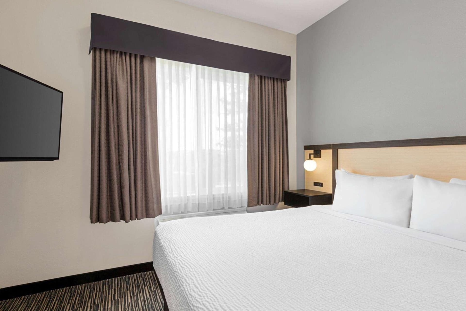 Ramada by Wyndham Marina gallery photo in Marina, CA — image 7