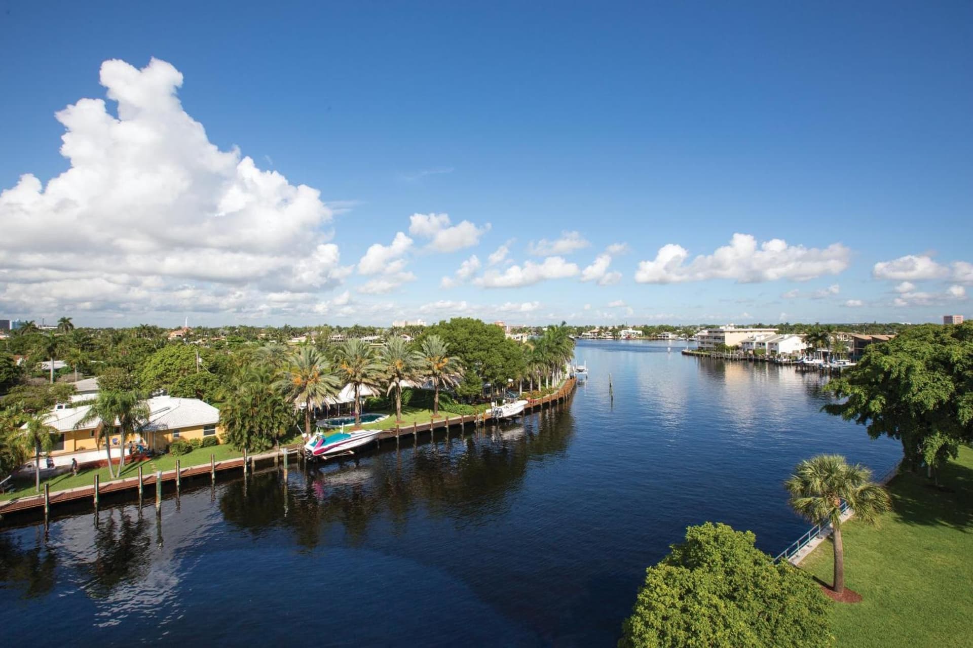 Club Wyndham Santa Barbara gallery photo in Pompano Beach, FL — image 47