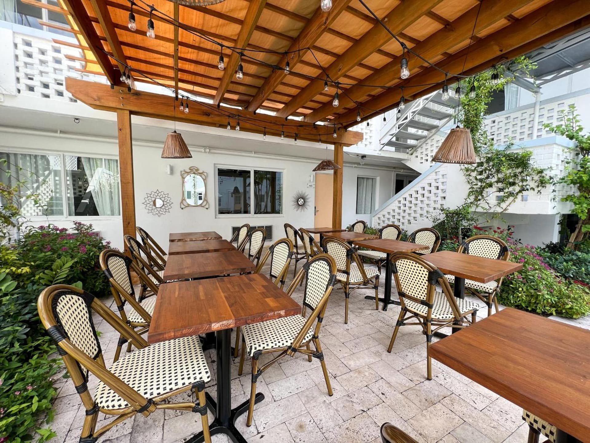 North Beach Hotel gallery photo in Fort Lauderdale, FL — image 59