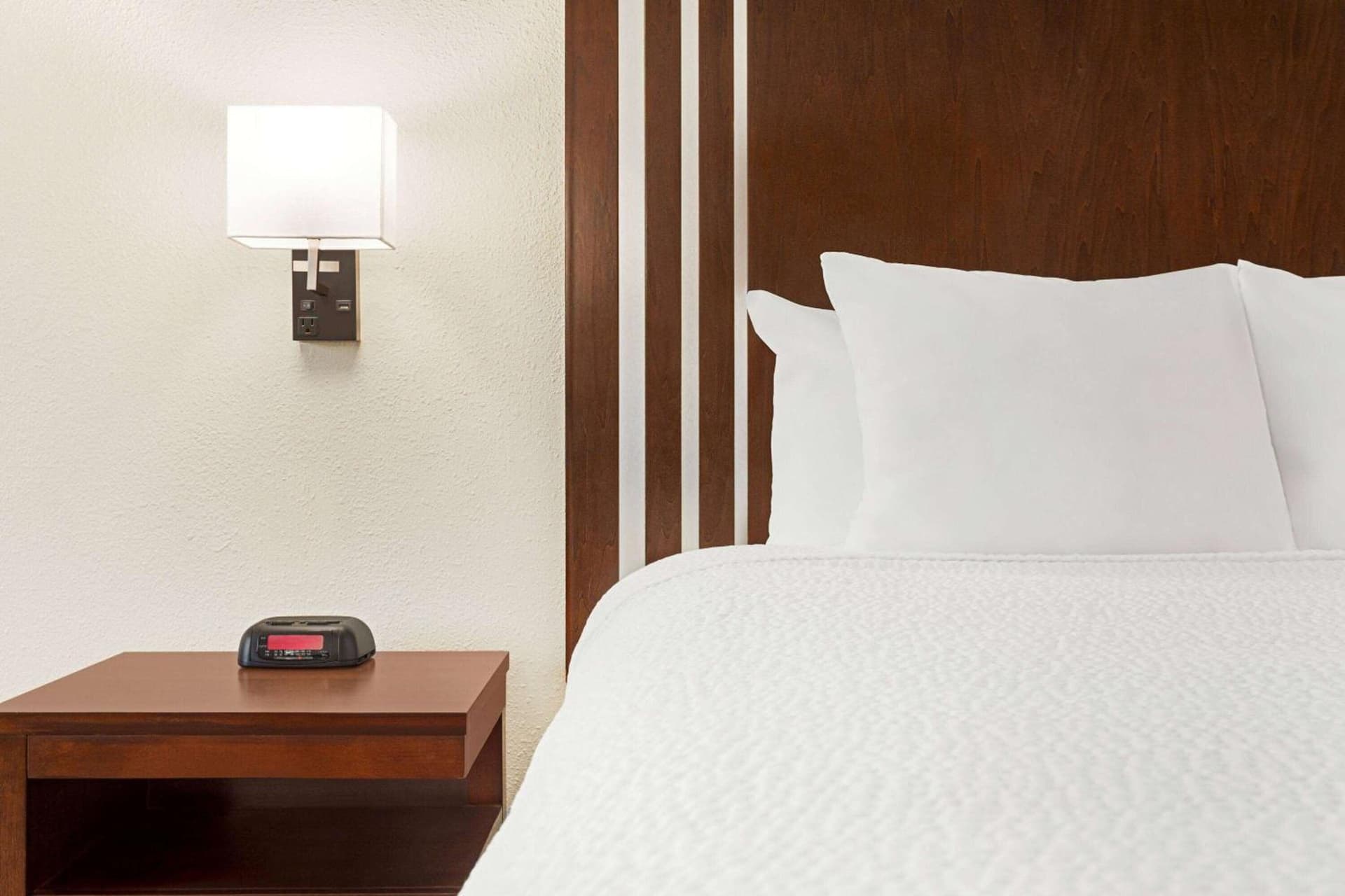 Ramada by Wyndham San Antonio Near SeaWorld - Lackland AFB interior in San Antonio, TX — gallery photo 2