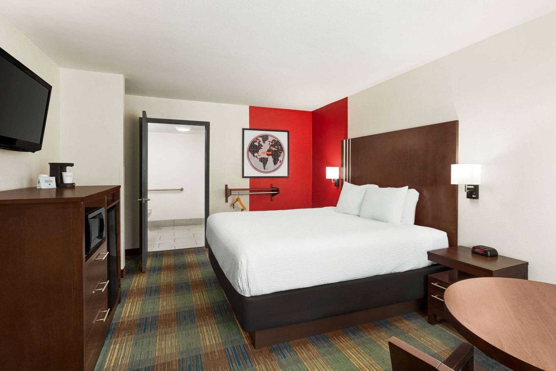Ramada by Wyndham San Antonio Near SeaWorld - Lackland AFB gallery photo in San Antonio, TX — image 25