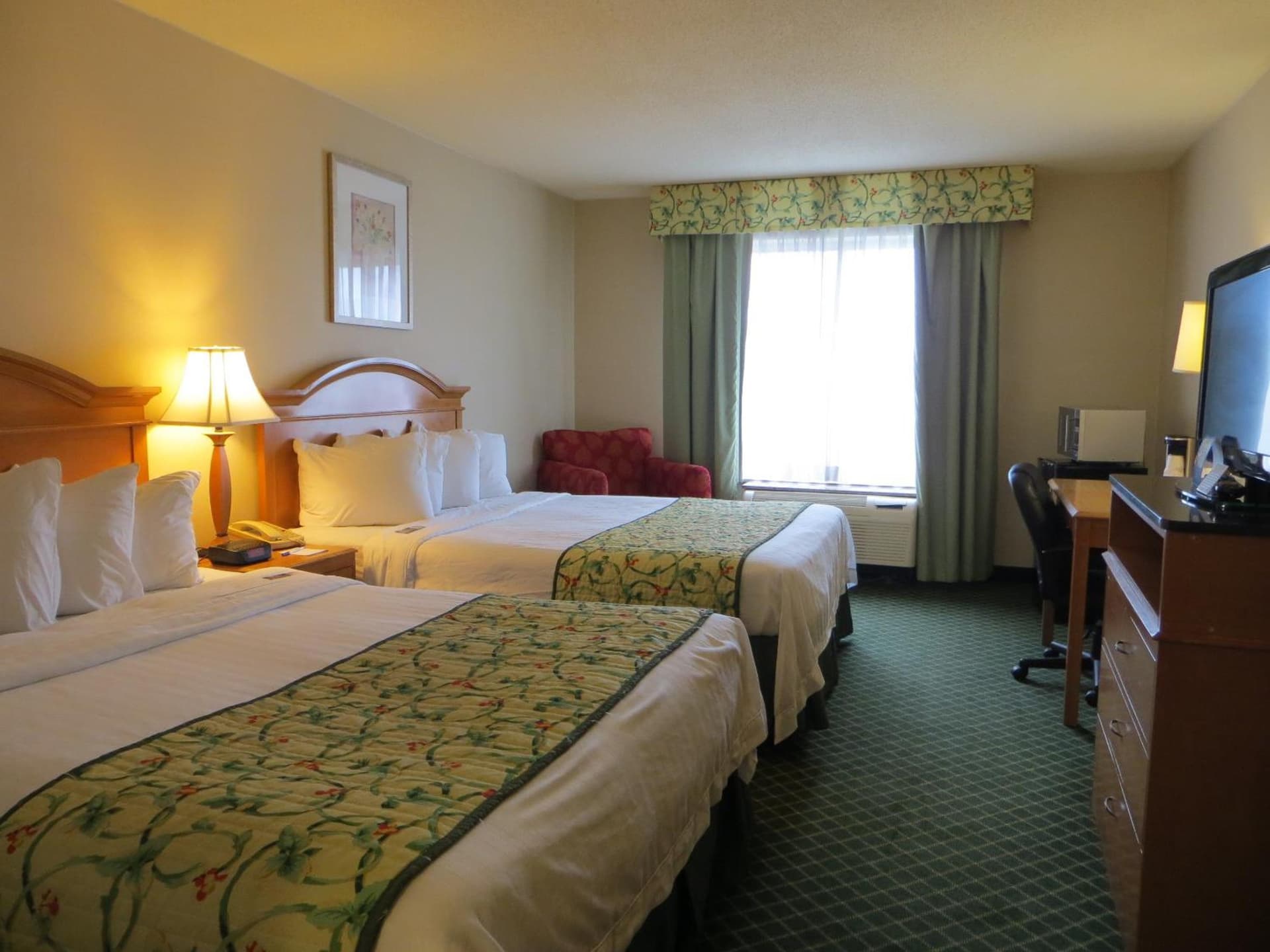 Baymont by Wyndham Kalamazoo East gallery photo in Kalamazoo, MI — image 10