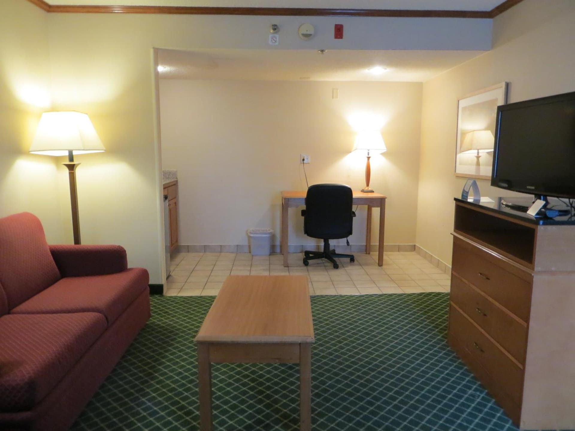 Baymont by Wyndham Kalamazoo East gallery photo in Kalamazoo, MI — image 32