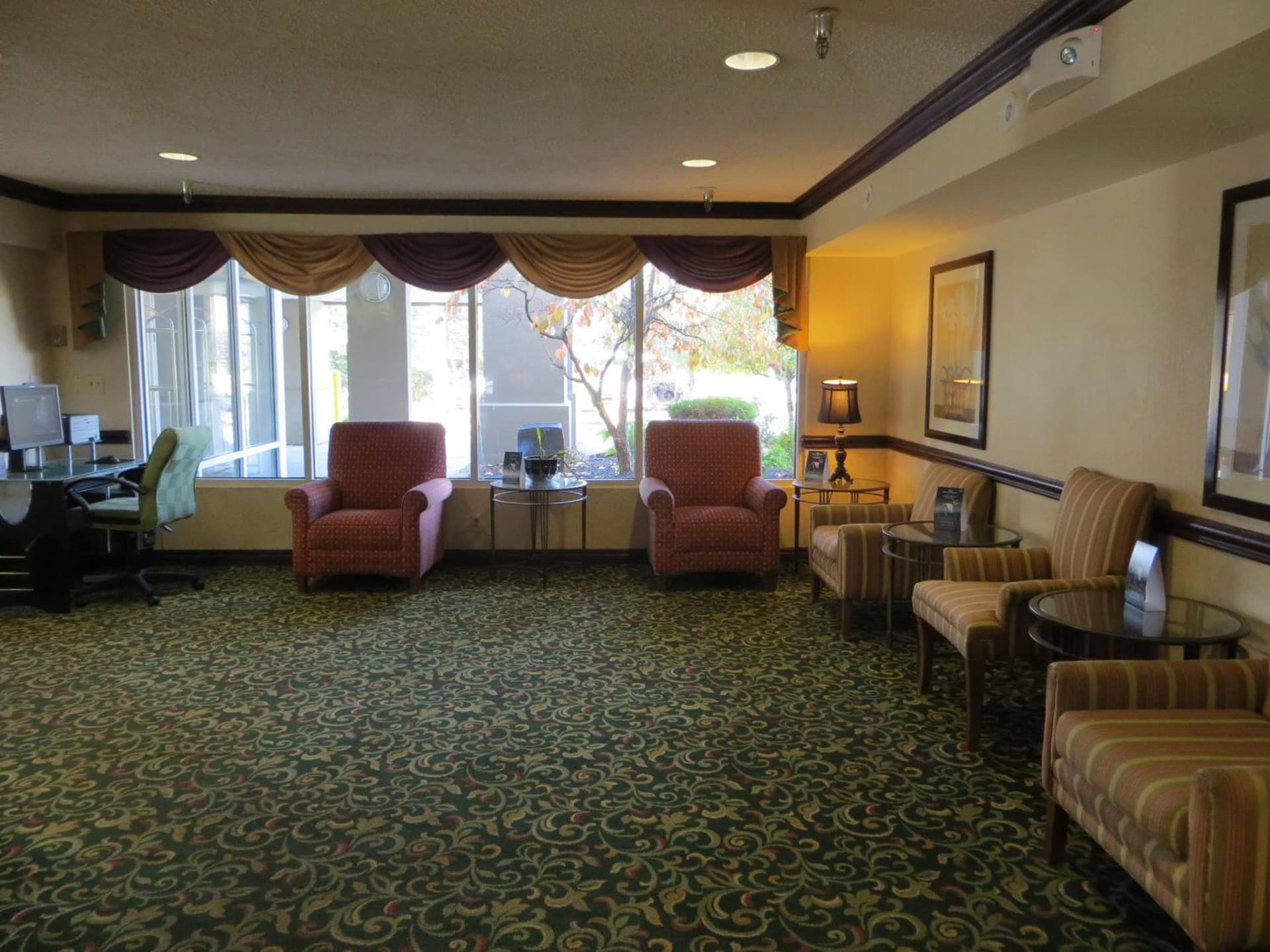 Baymont by Wyndham Kalamazoo East gallery photo in Kalamazoo, MI — image 42
