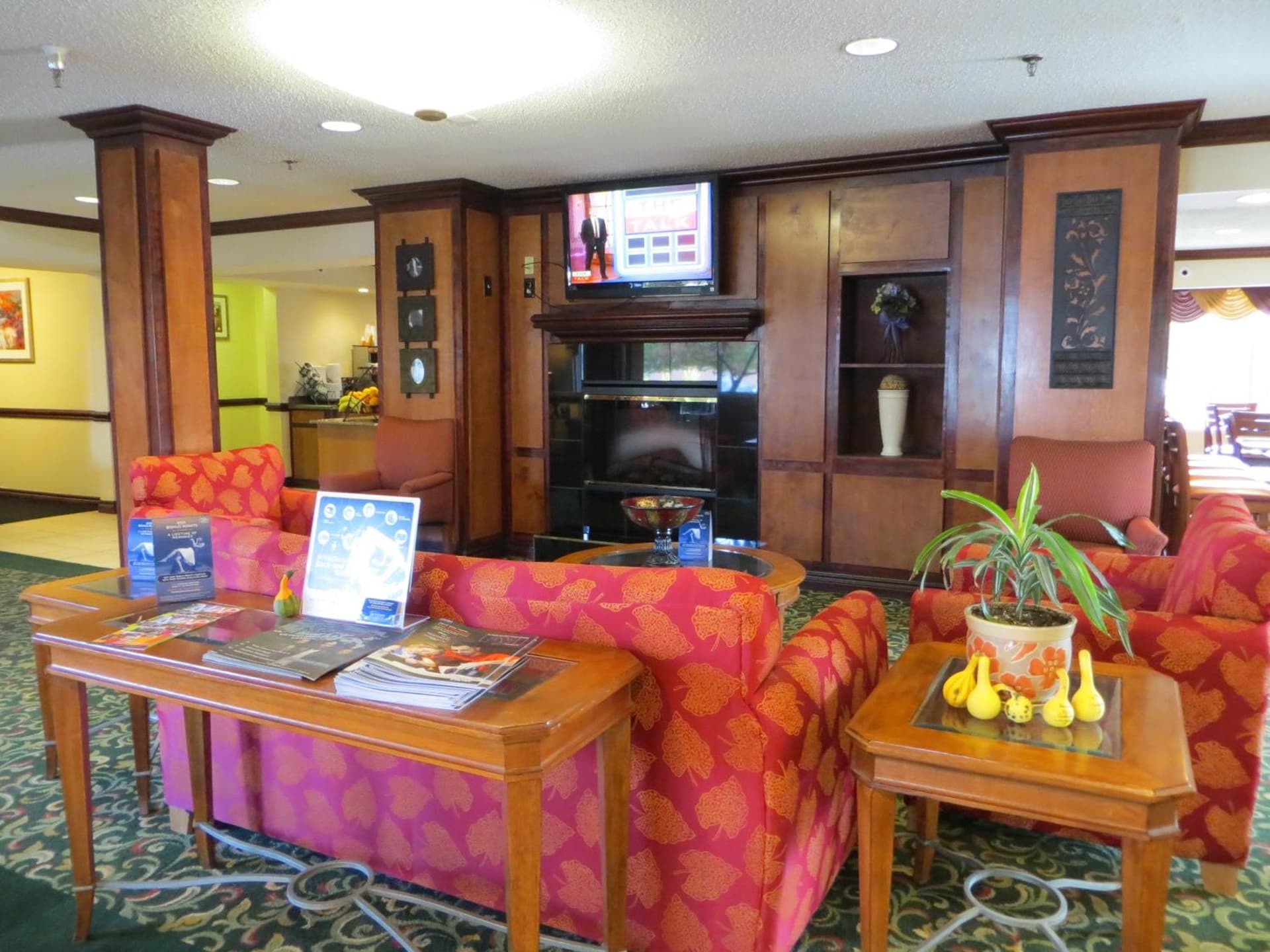 Baymont by Wyndham Kalamazoo East gallery photo in Kalamazoo, MI — image 25