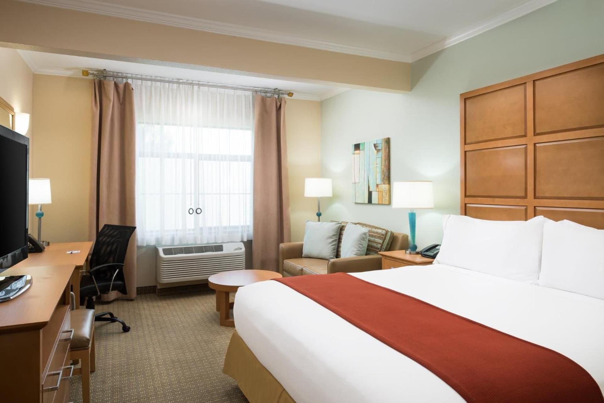 Holiday Inn Express & Suites Santa Clara - Silicon Valley by IHG gallery photo in Santa Clara, CA — image 26