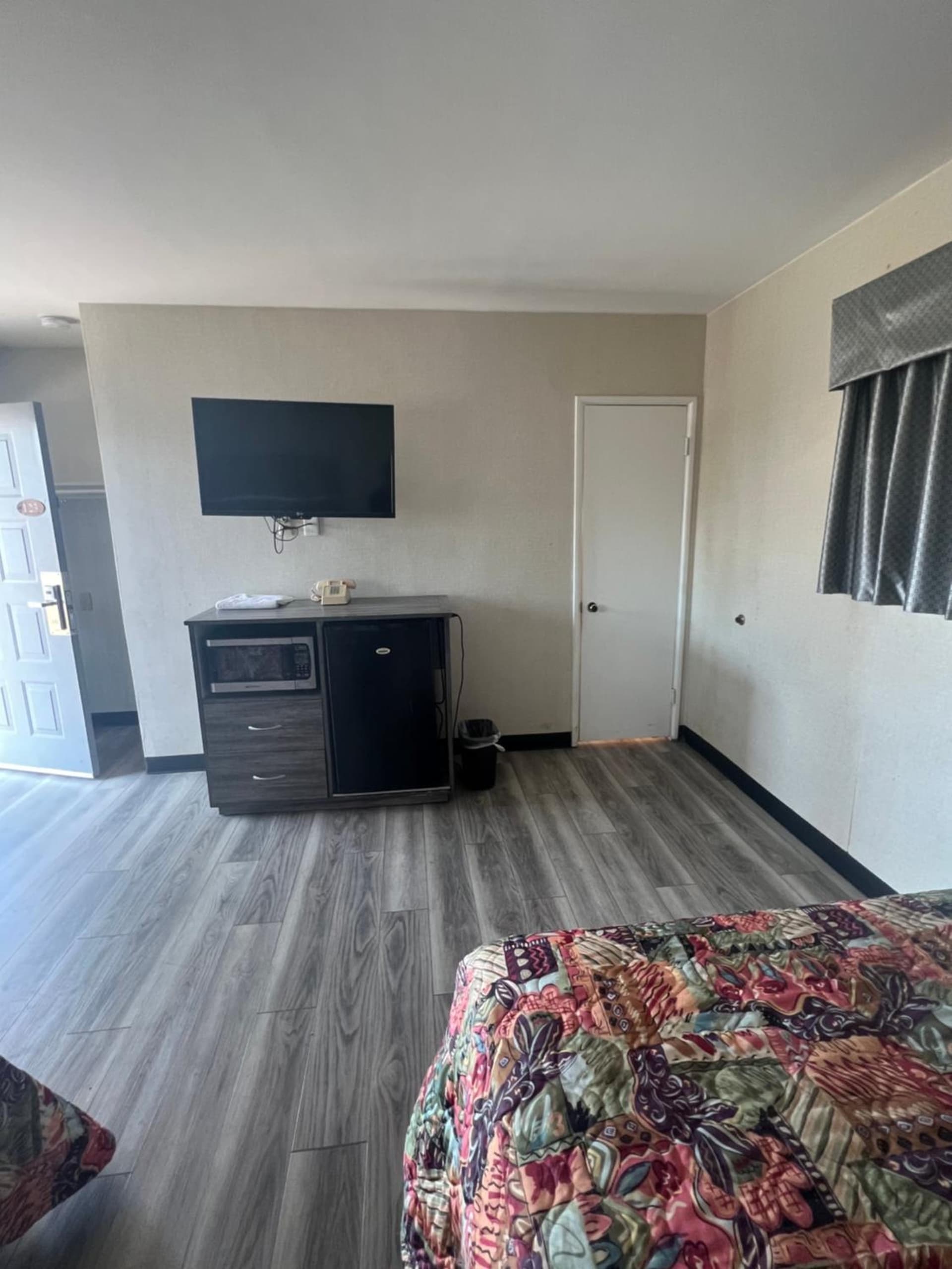 Keystone Motel gallery photo in Norwalk, CA — image 9
