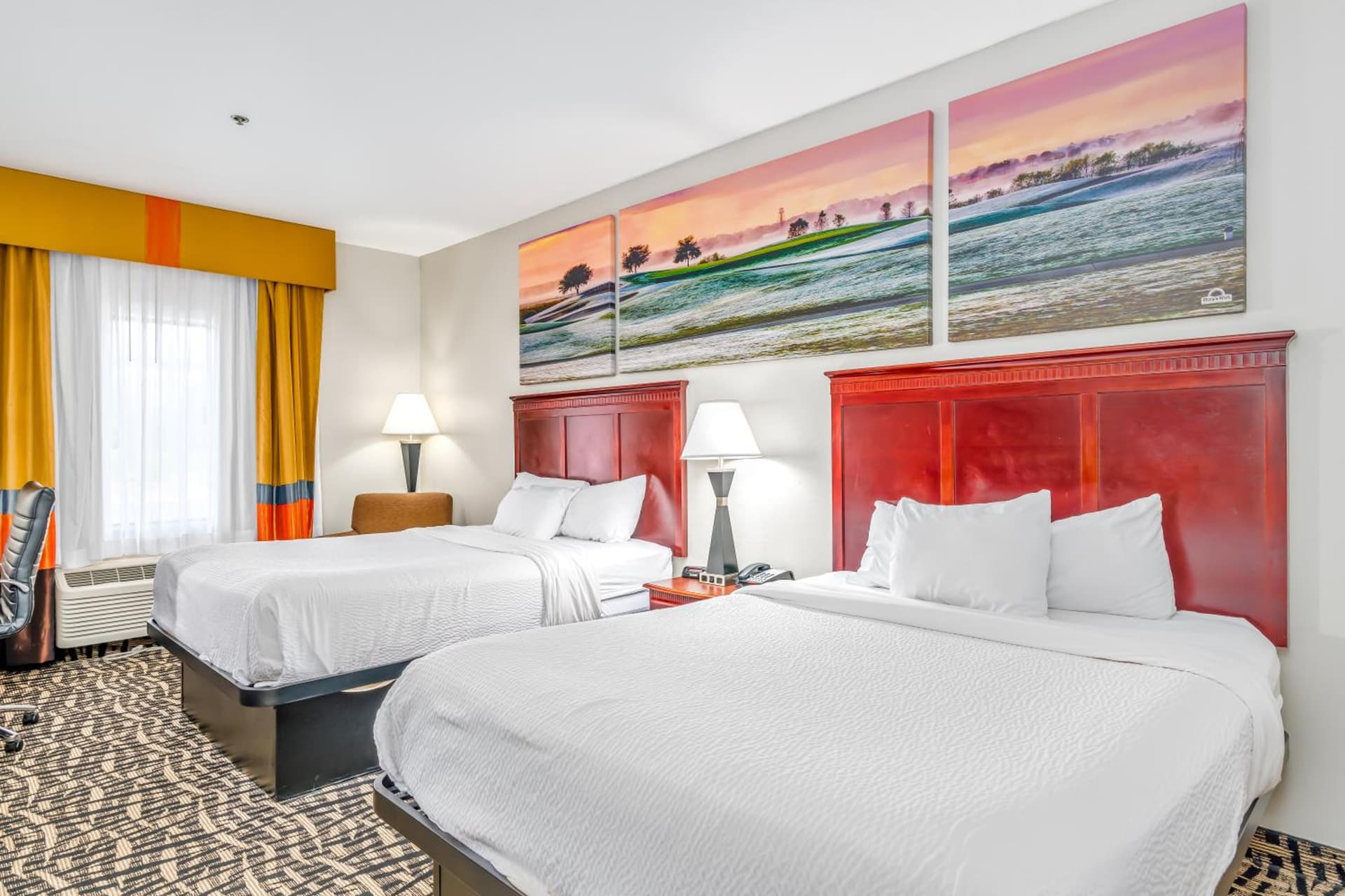Days Inn & Suites by Wyndham Prattville-Montgomery gallery photo in Prattville, AL — image 4