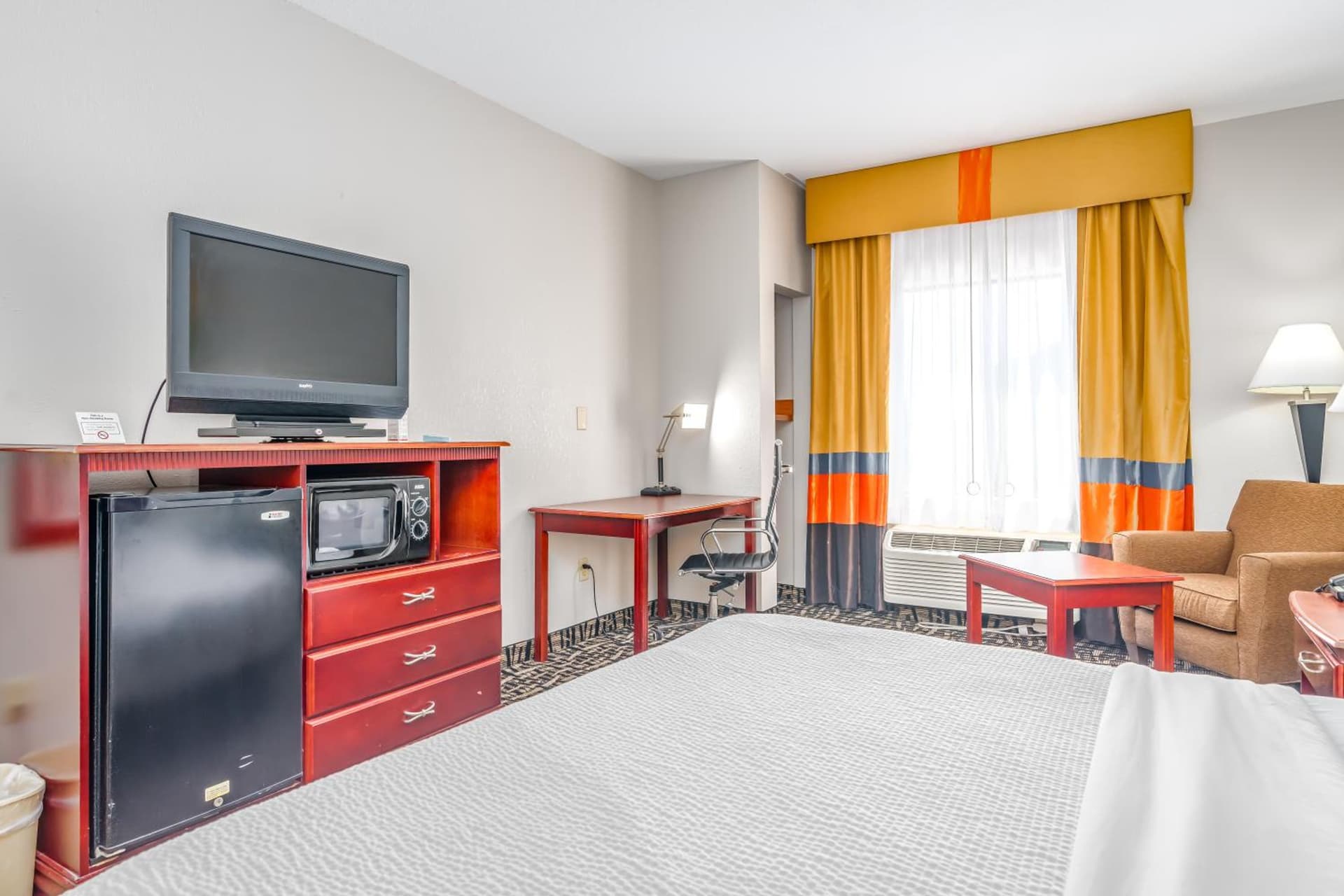 Days Inn & Suites by Wyndham Prattville-Montgomery gallery photo in Prattville, AL — image 41