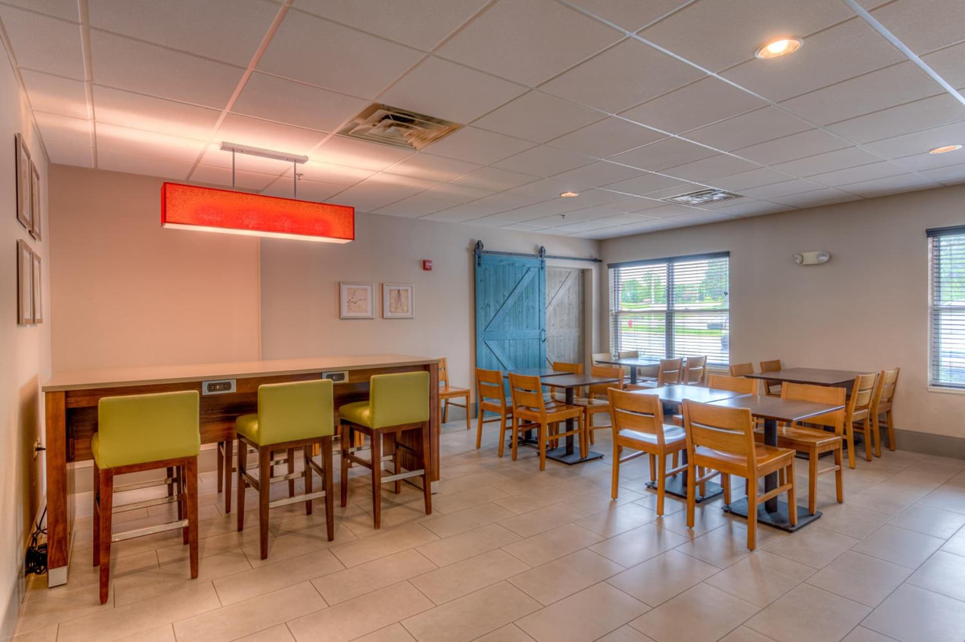 Country Inn & Suites by Radisson, Crystal Lake, IL gallery photo in Crystal Lake, IL — image 59