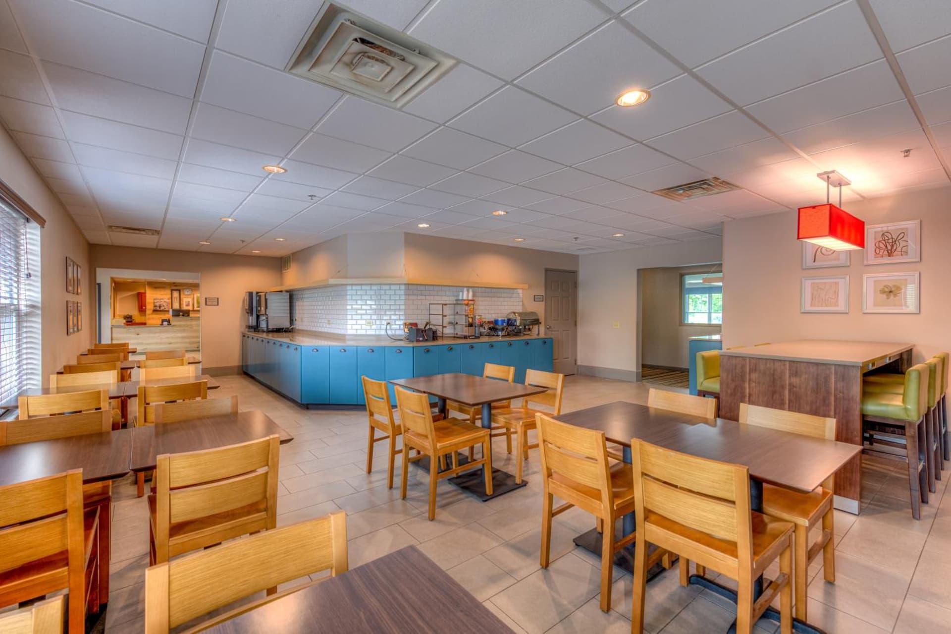 Country Inn & Suites by Radisson, Crystal Lake, IL gallery photo in Crystal Lake, IL — image 20