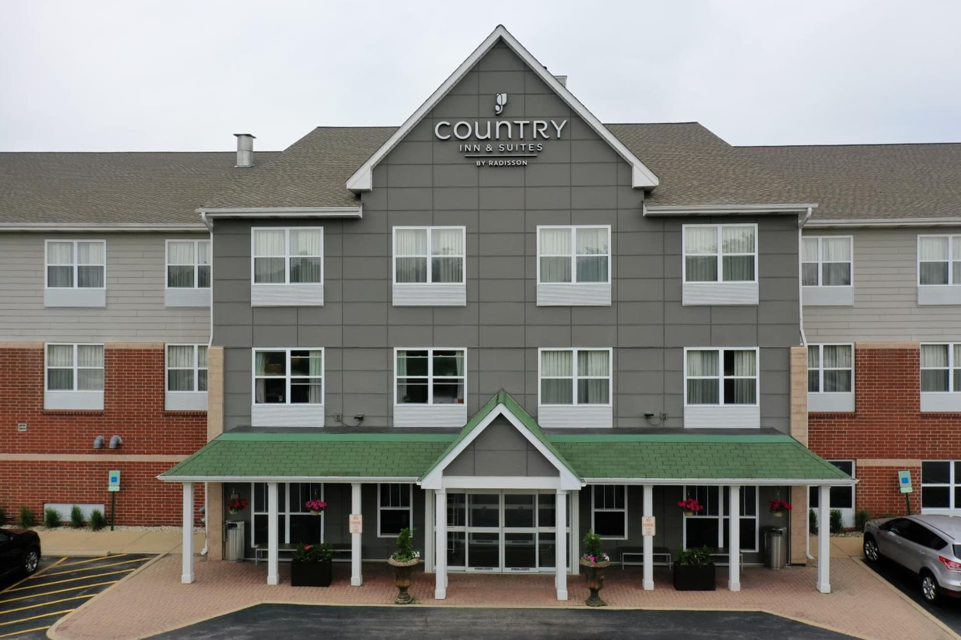 Country Inn & Suites by Radisson, Crystal Lake, IL gallery photo in Crystal Lake, IL — image 30