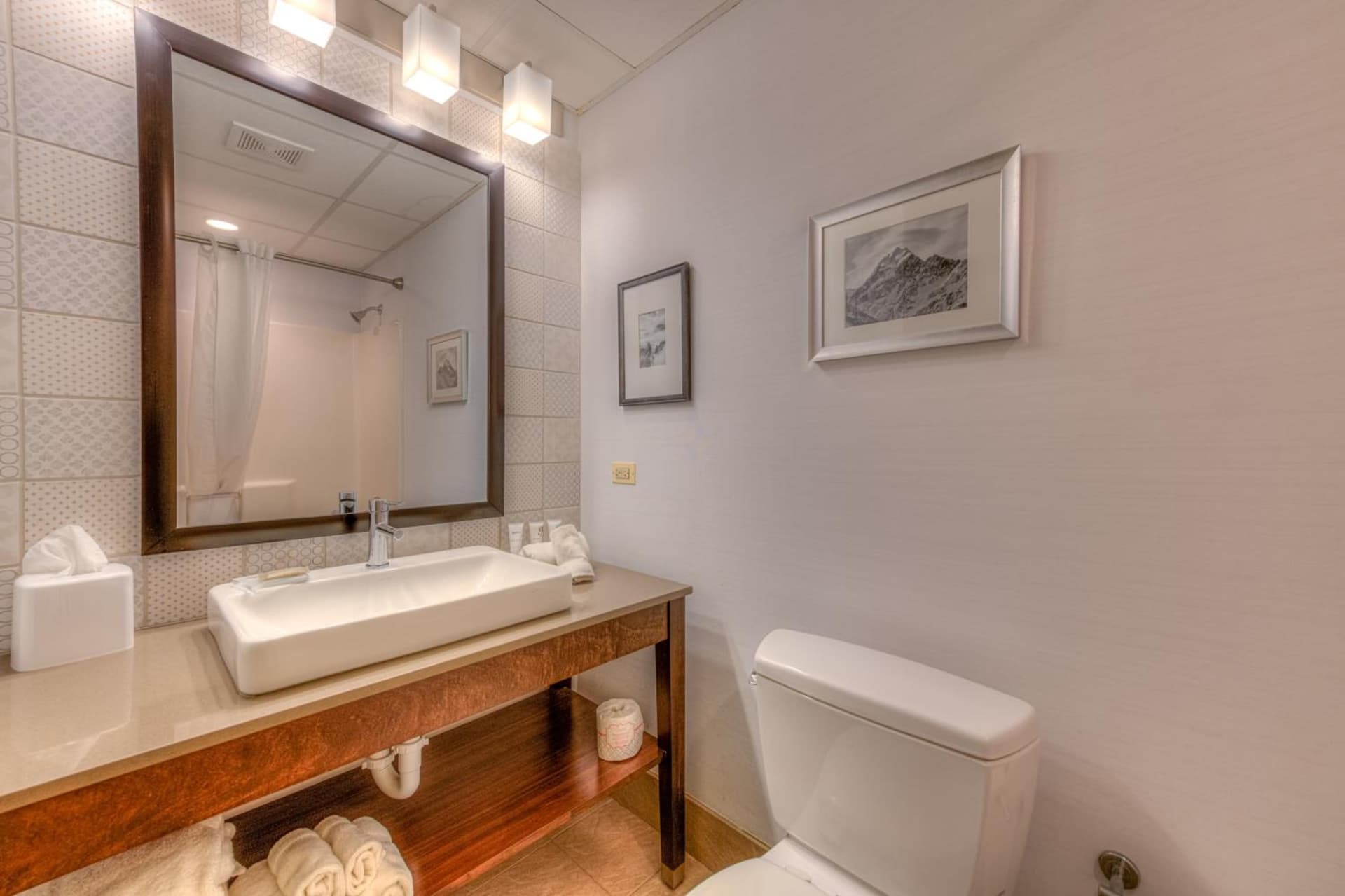 Country Inn & Suites by Radisson, Crystal Lake, IL gallery photo in Crystal Lake, IL — image 42
