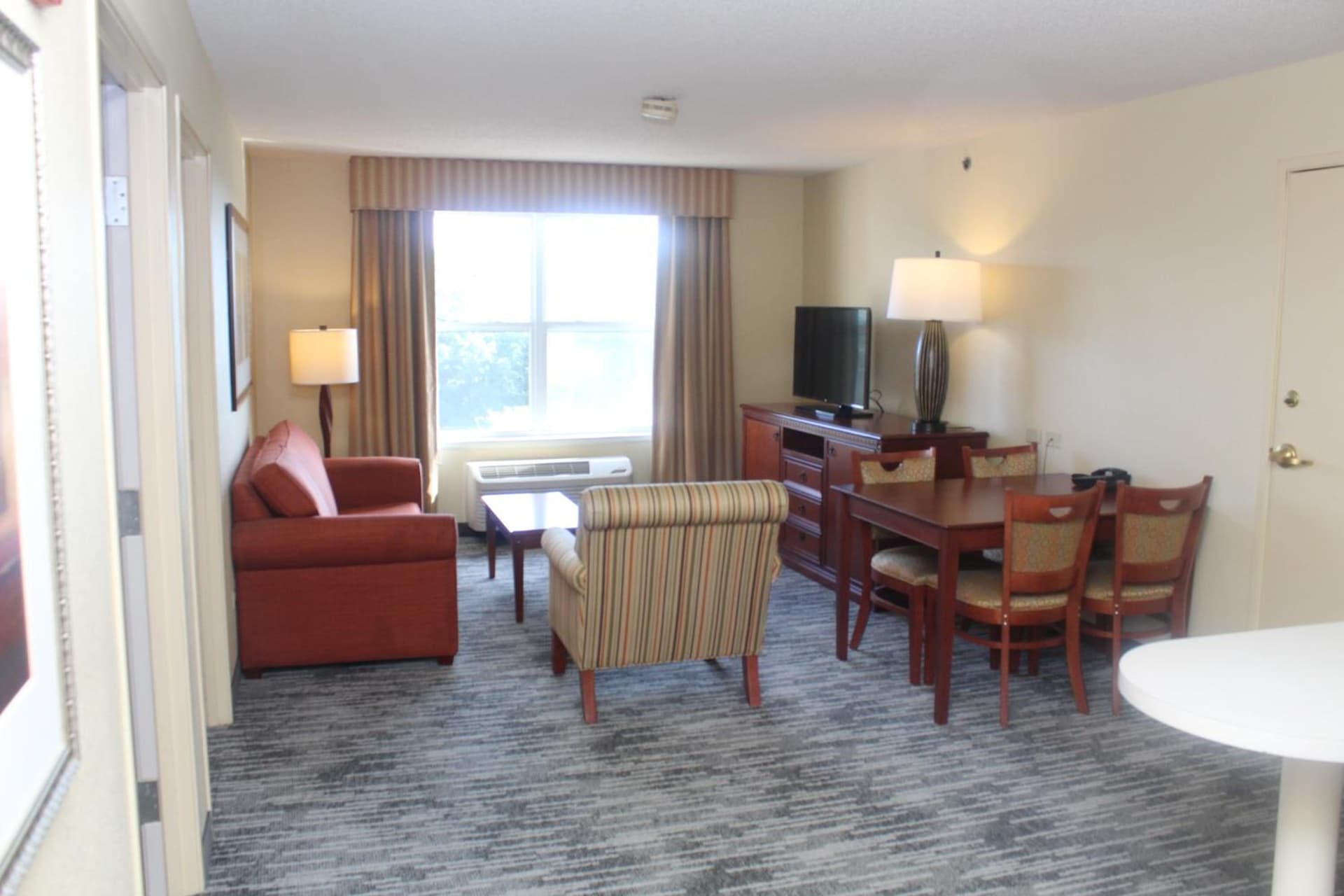 Country Inn & Suites by Radisson, Crystal Lake, IL gallery photo in Crystal Lake, IL — image 8