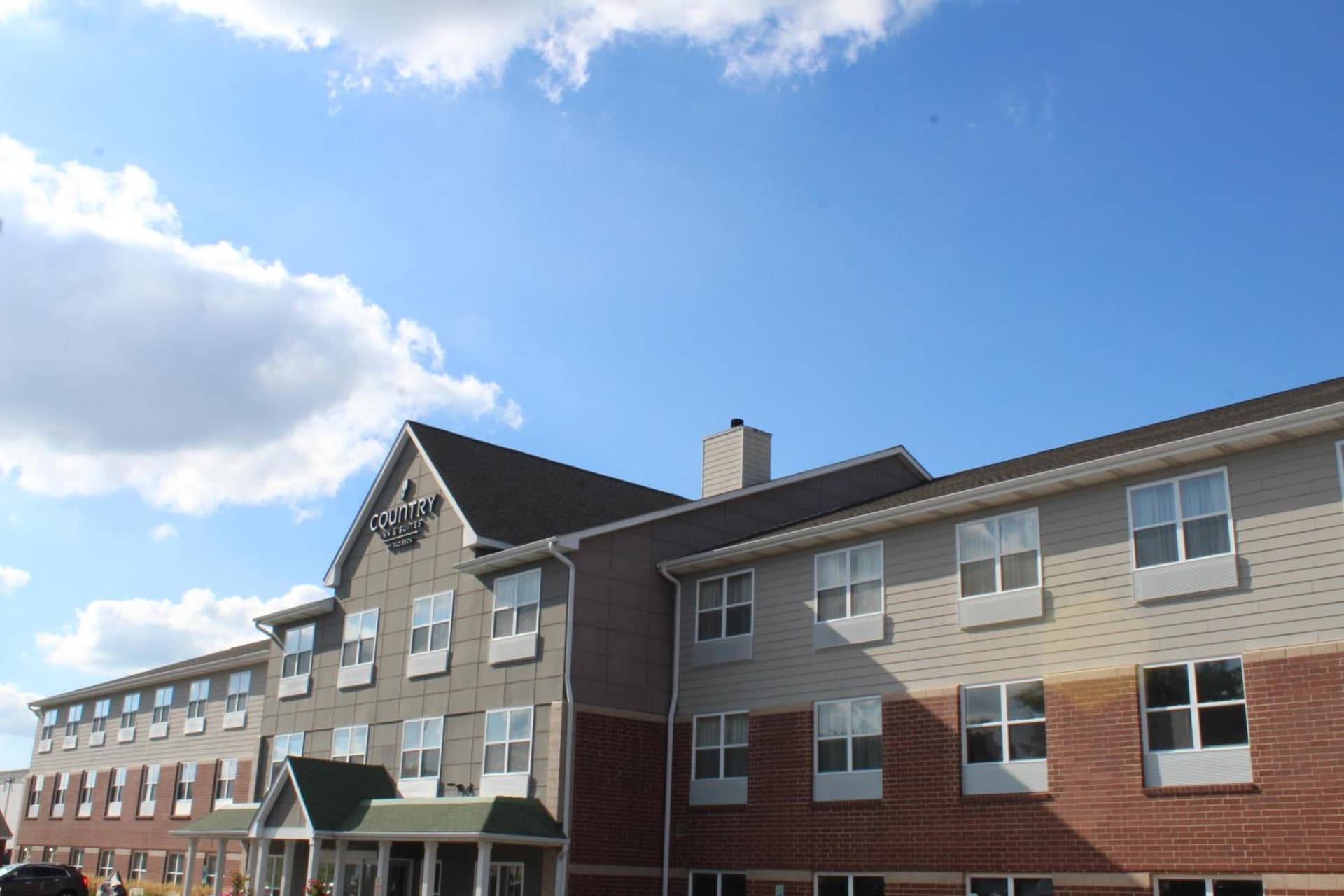 Country Inn & Suites by Radisson, Crystal Lake, IL gallery photo in Crystal Lake, IL — image 45