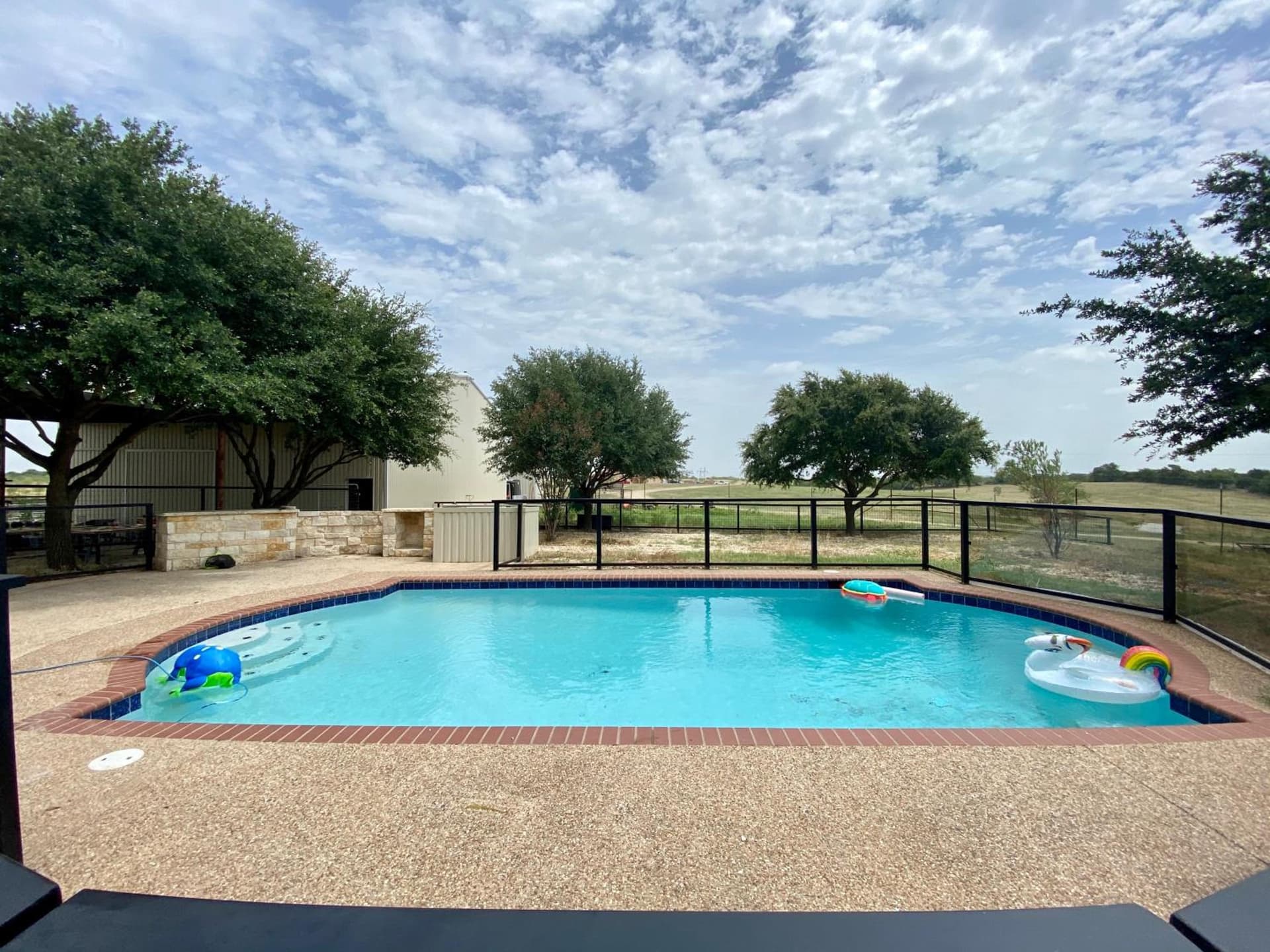 Blue Hills Ranch interior in McGregor, TX — gallery photo 2