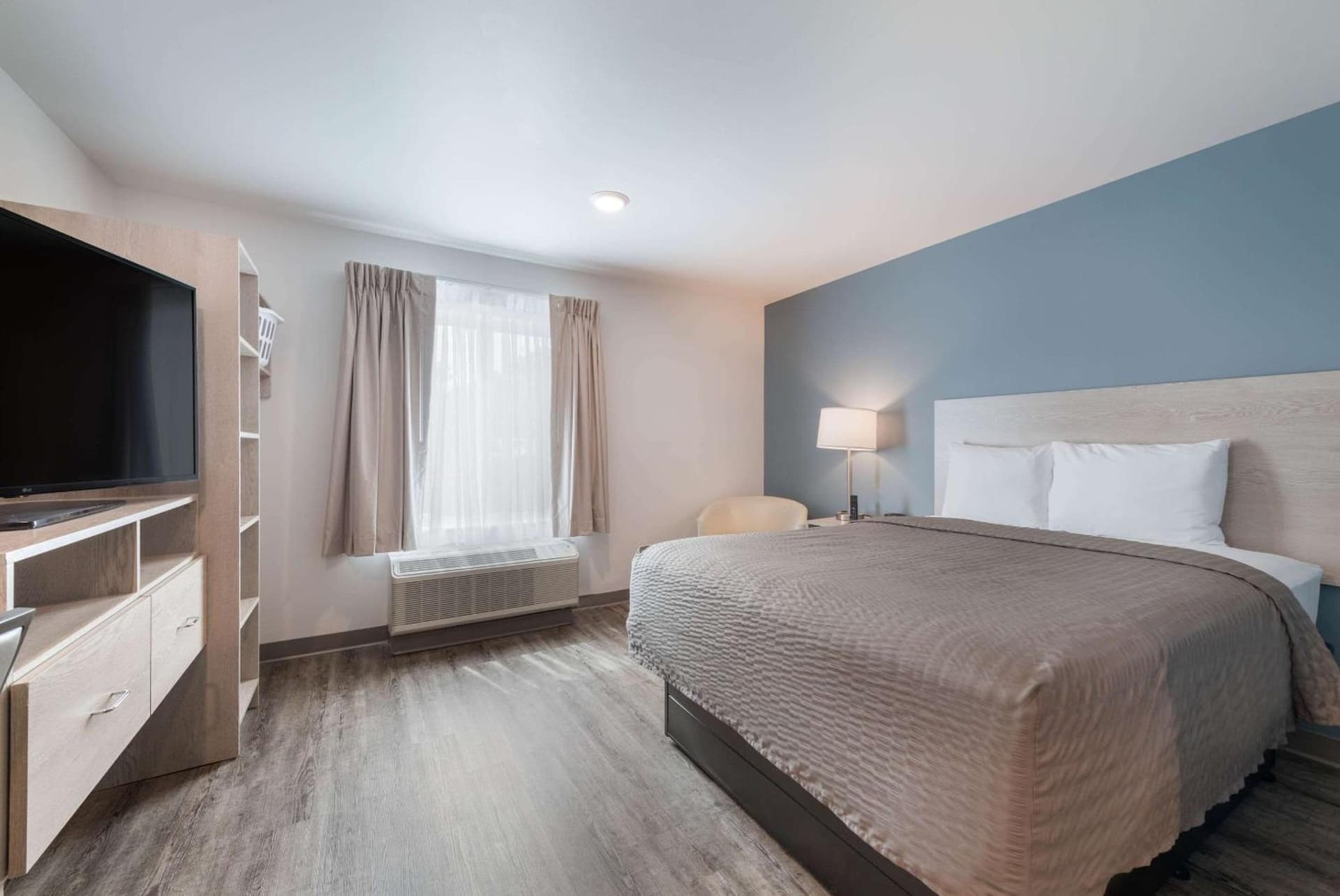 WoodSpring Suites Concord-Charlotte Speedway gallery photo in Concord, NC — image 23