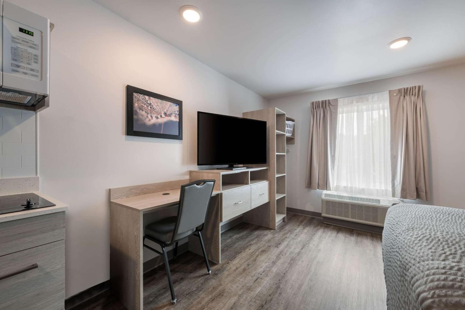 WoodSpring Suites Concord-Charlotte Speedway gallery photo in Concord, NC — image 11