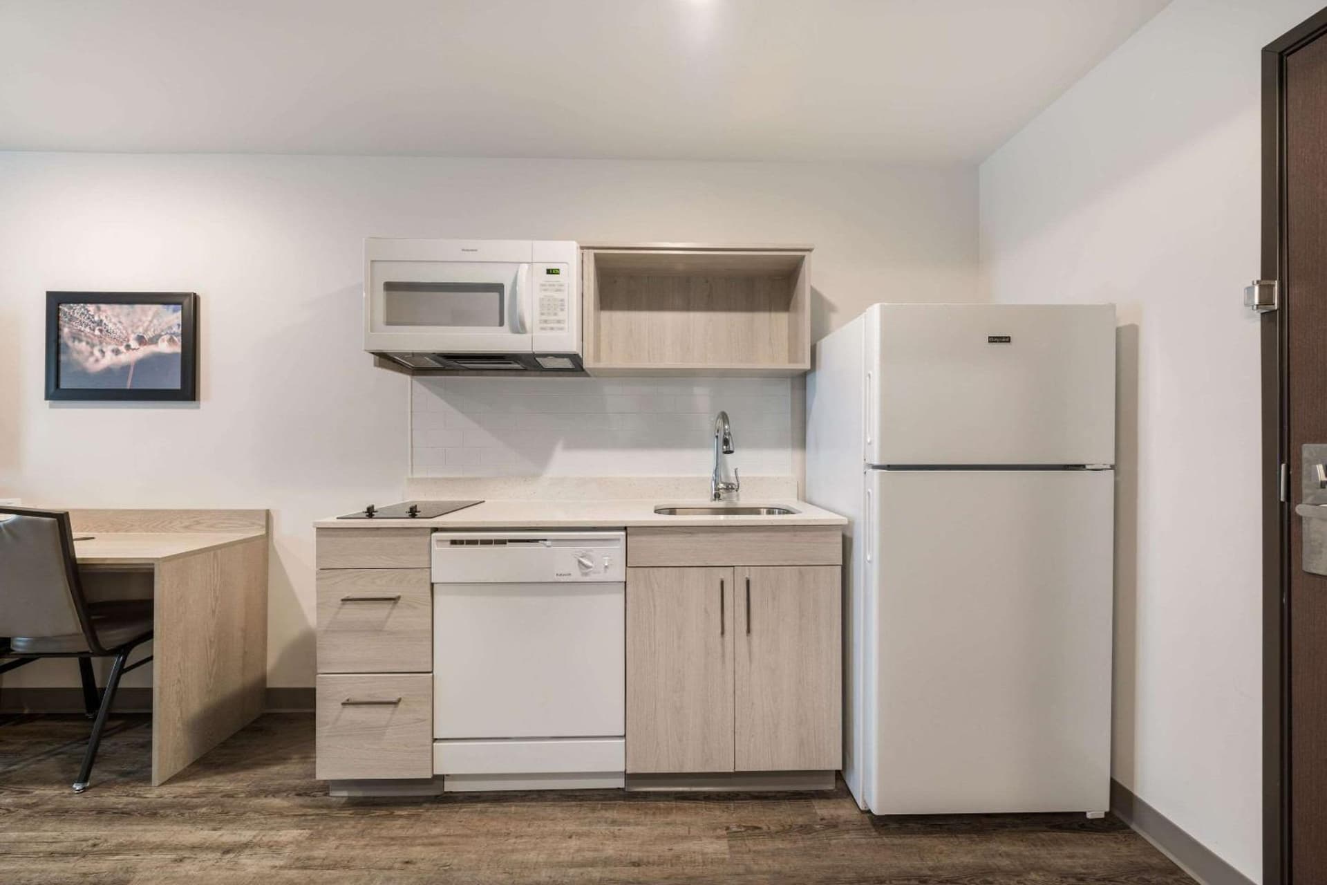WoodSpring Suites Concord-Charlotte Speedway gallery photo in Concord, NC — image 14