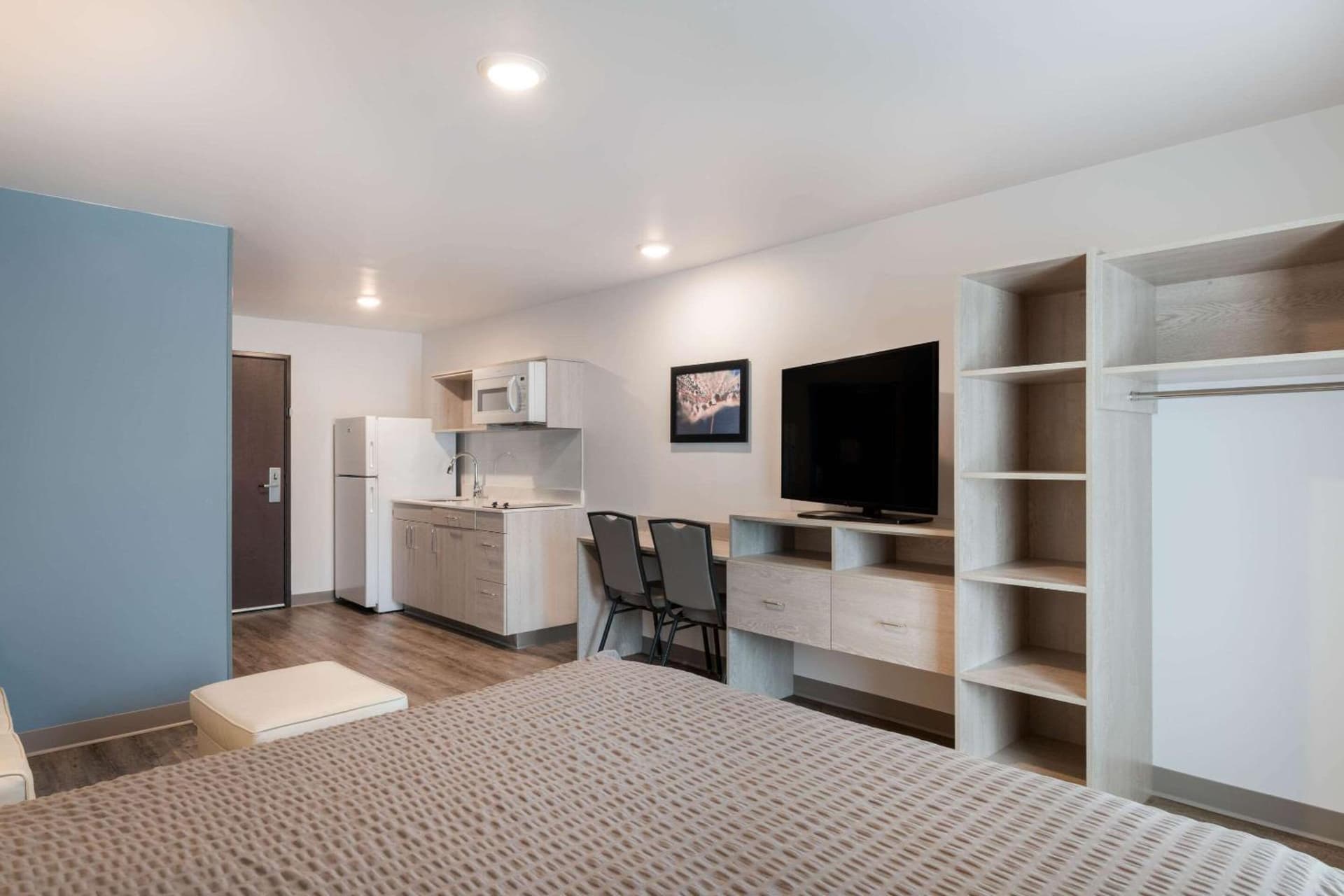 WoodSpring Suites Concord-Charlotte Speedway gallery photo in Concord, NC — image 13