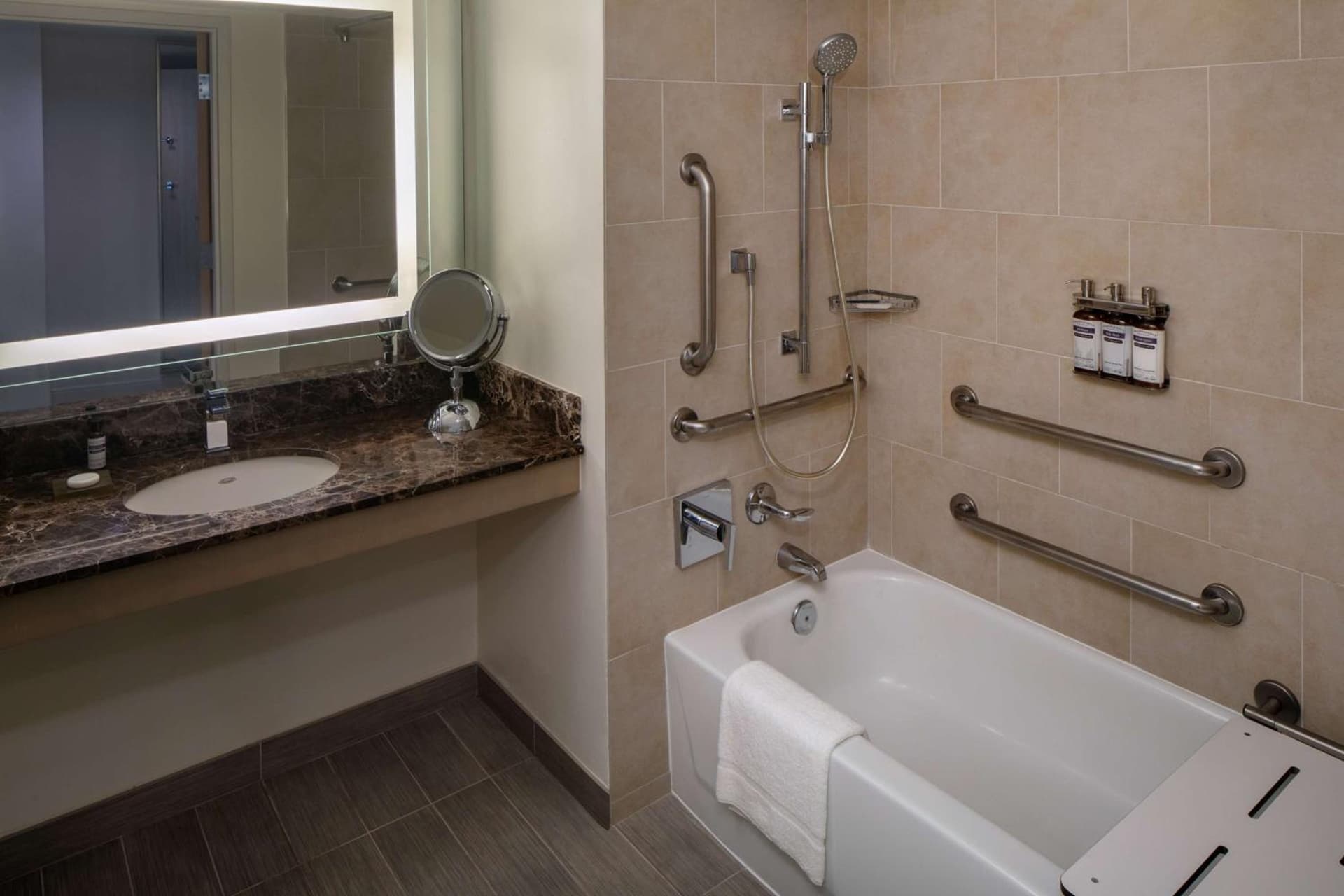 Hyatt Regency Jacksonville Riverfront gallery photo in Jacksonville, FL — image 61