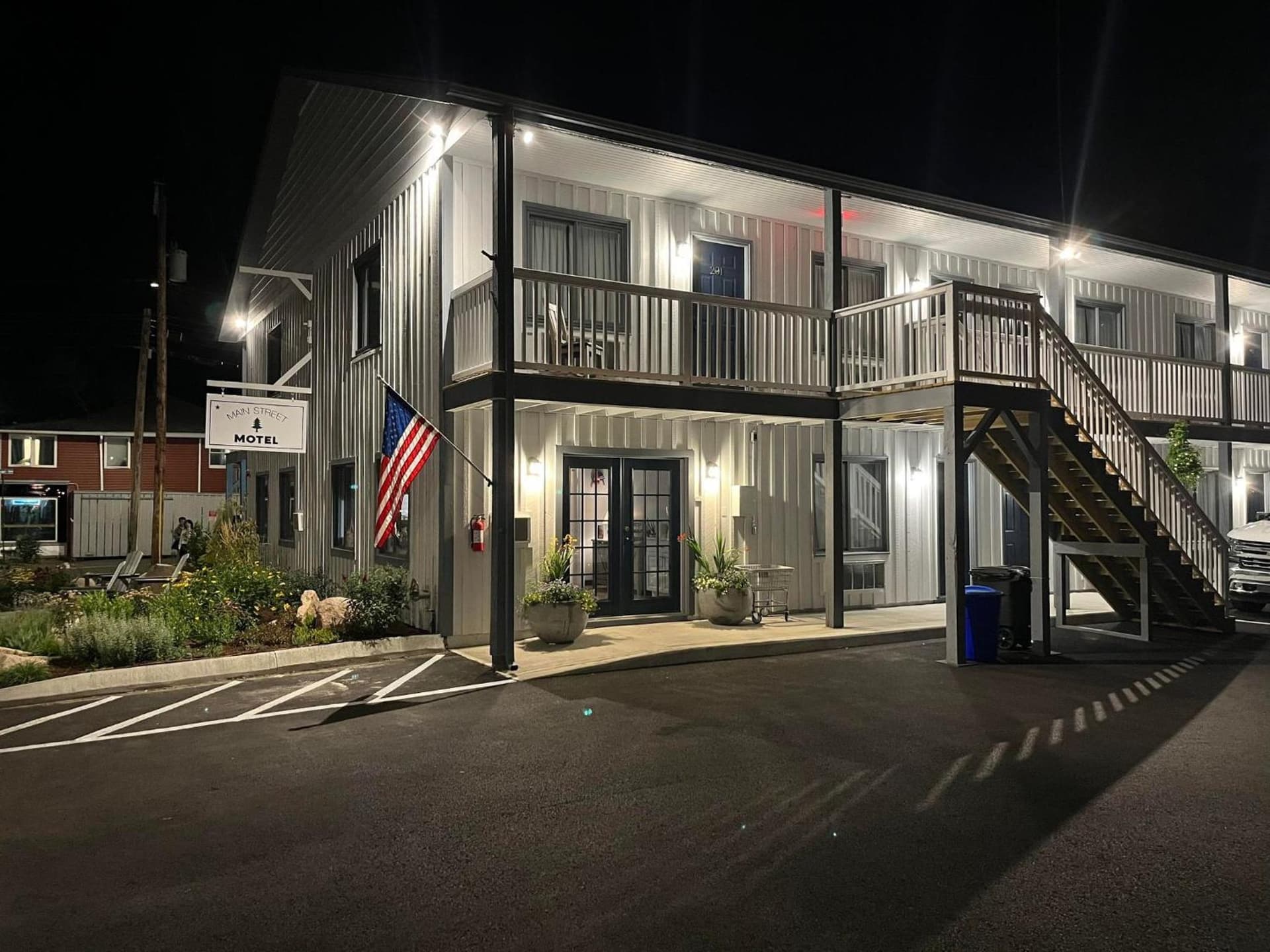Main Street Motel property views in Bar Harbor — gallery photo 3