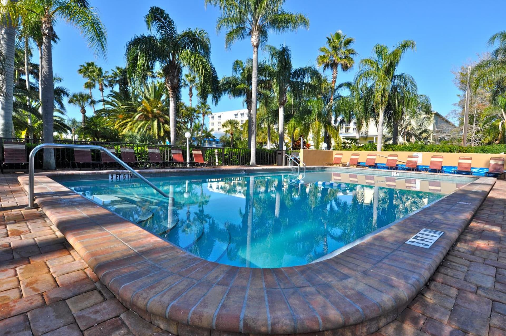 The Capri at Siesta property views in Siesta Key, FL — gallery photo 3