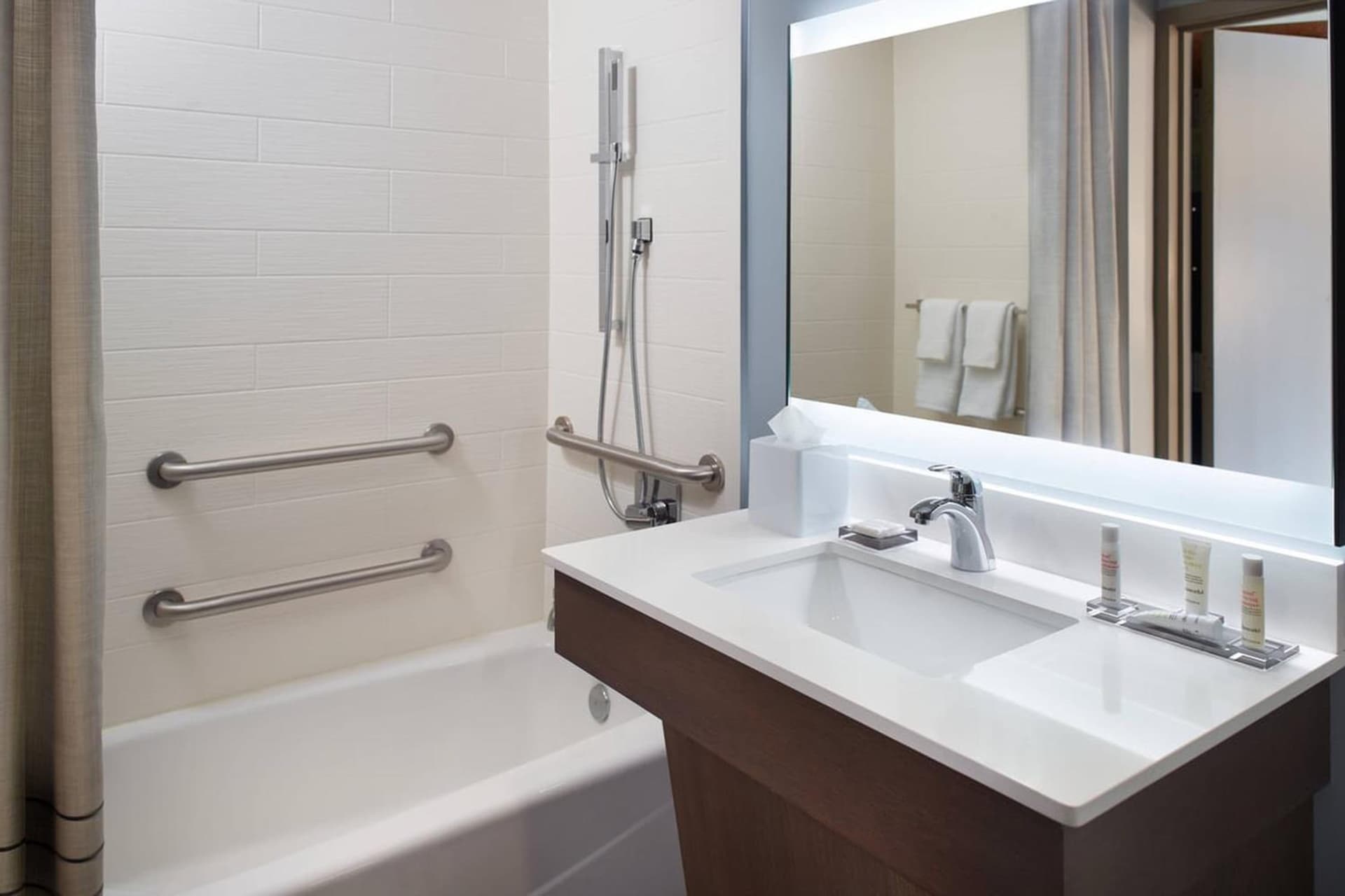 Atlanta Evergreen Lakeside Resort gallery photo in Stone Mountain, GA — image 25