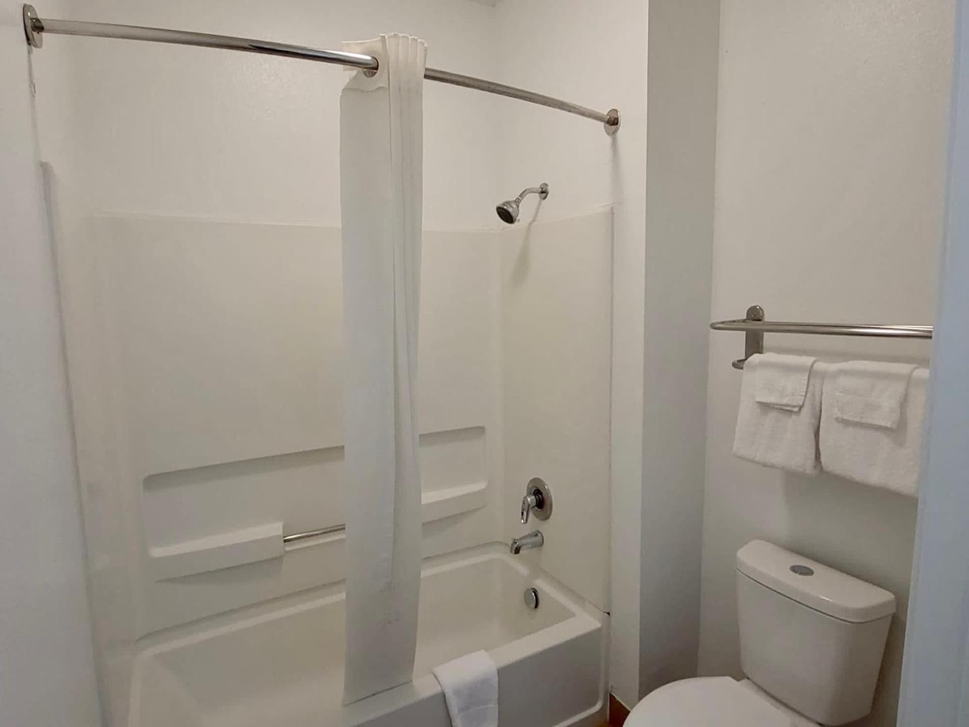 Scottish Inns & Suites Forney gallery photo in Forney, TX — image 19