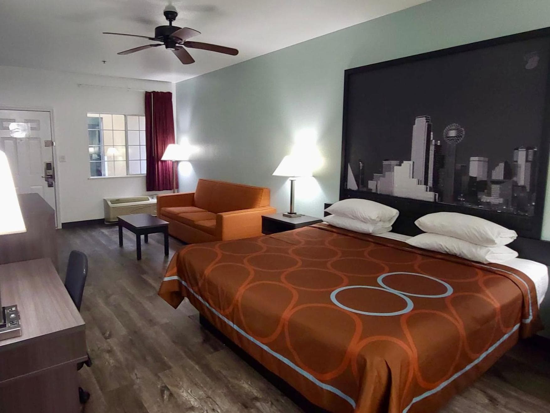 Scottish Inns & Suites Forney gallery photo in Forney, TX — image 5