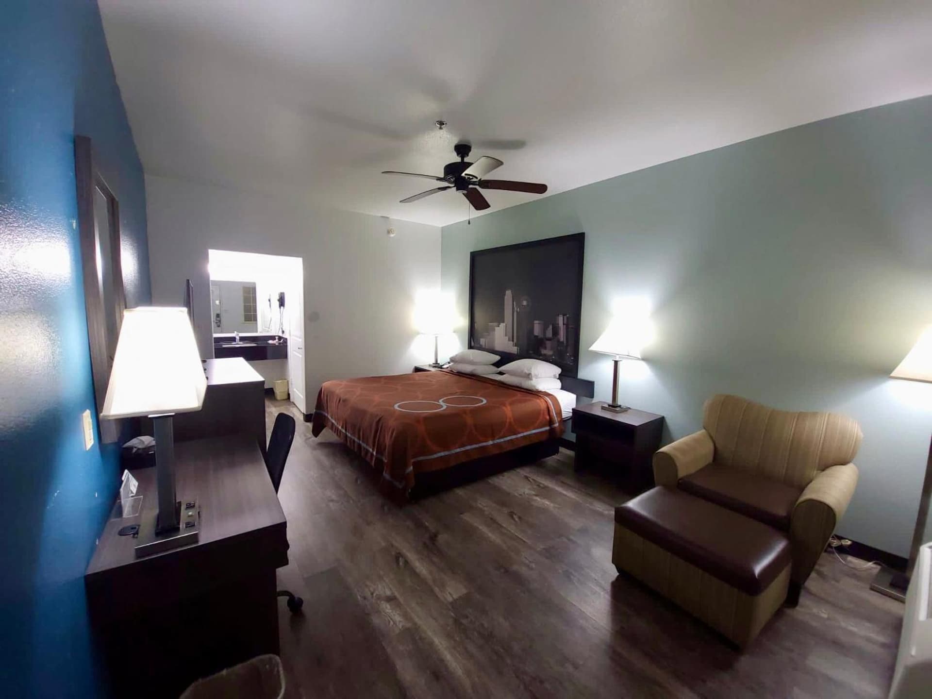 Scottish Inns & Suites Forney gallery photo in Forney, TX — image 17
